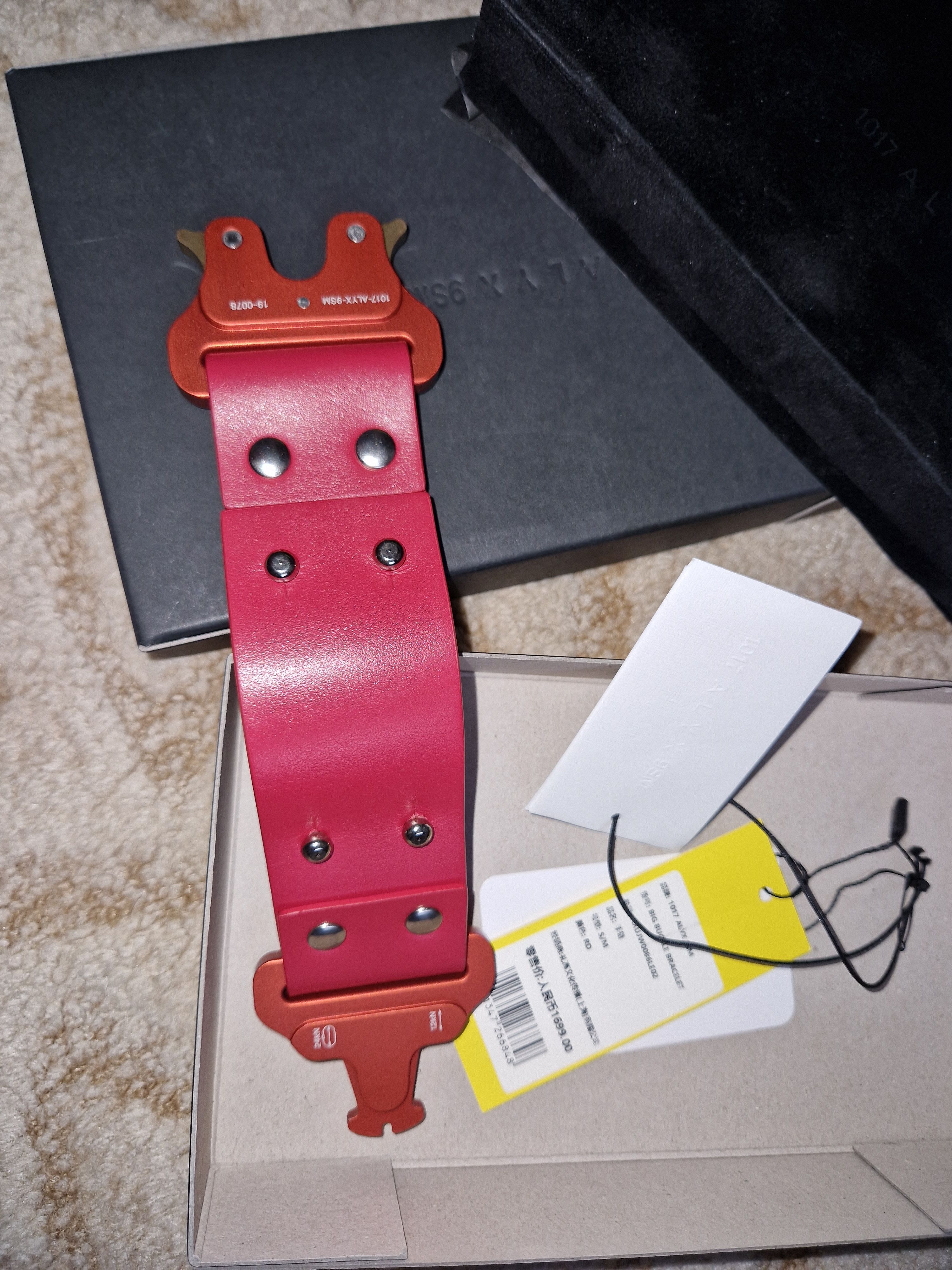 1017 ALYX 9SM 1017 ALYX 9SM Big Buckle bracelet Size ONE SIZE - 2 Thumbnail