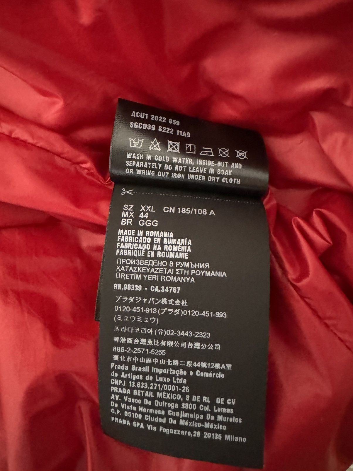 Prada ***RARE PRADA CROPPED RED-NYLON DOWN JACKET Size US XXL / EU 58 / 5 - 7 Thumbnail