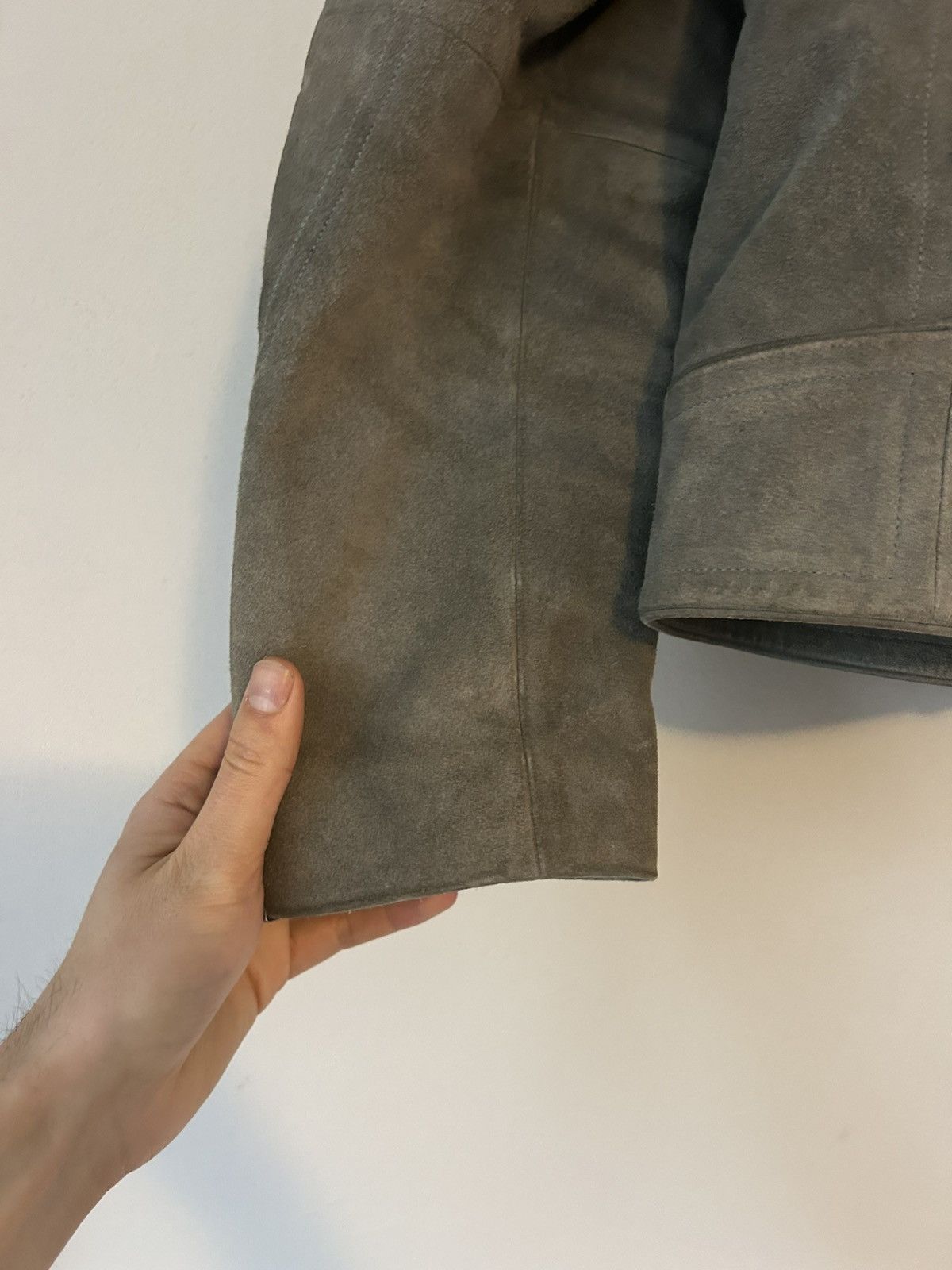 Gucci Gucci Tom Ford Era Suede Biker Jacket in Gray Size US L / EU 52-54 / 3 - 13 Thumbnail