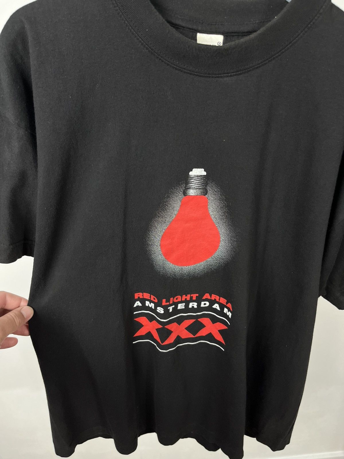 Vintage Vintage Amsterdam Red Light Area XXX Tee Logo Star L Size US L / EU 52-54 / 3 - 2 Thumbnail