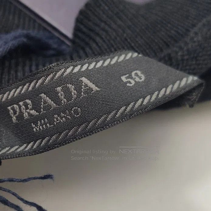 Prada Prada Black V. Size US M / EU 48-50 / 2 - 2 Thumbnail