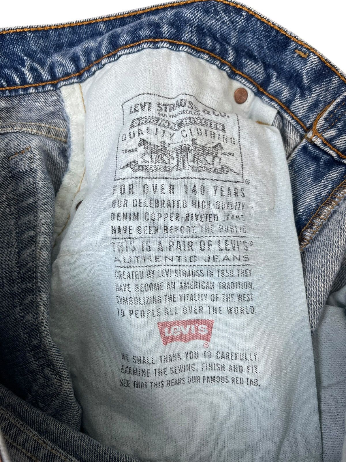 Levi's Vintage Levi’s 505 Jeans Straight Leg Regular Fit Size US 36 / EU 52 - 13 Thumbnail