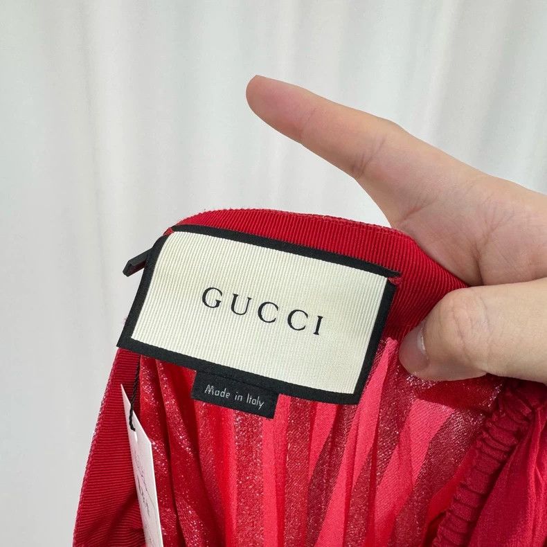 Gucci Gucci White and red shiny silk double-layer pleated skirt Size 26" / US 2 / IT 38 - 5 Thumbnail