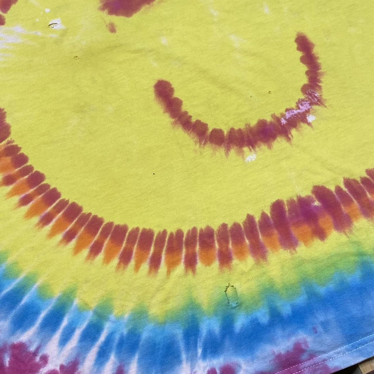 Gildan Vintage Smiley Face Tie-Dye Thrashed Hippie Tee Size 2XL Size US XXL / EU 58 / 5 - 3 Thumbnail