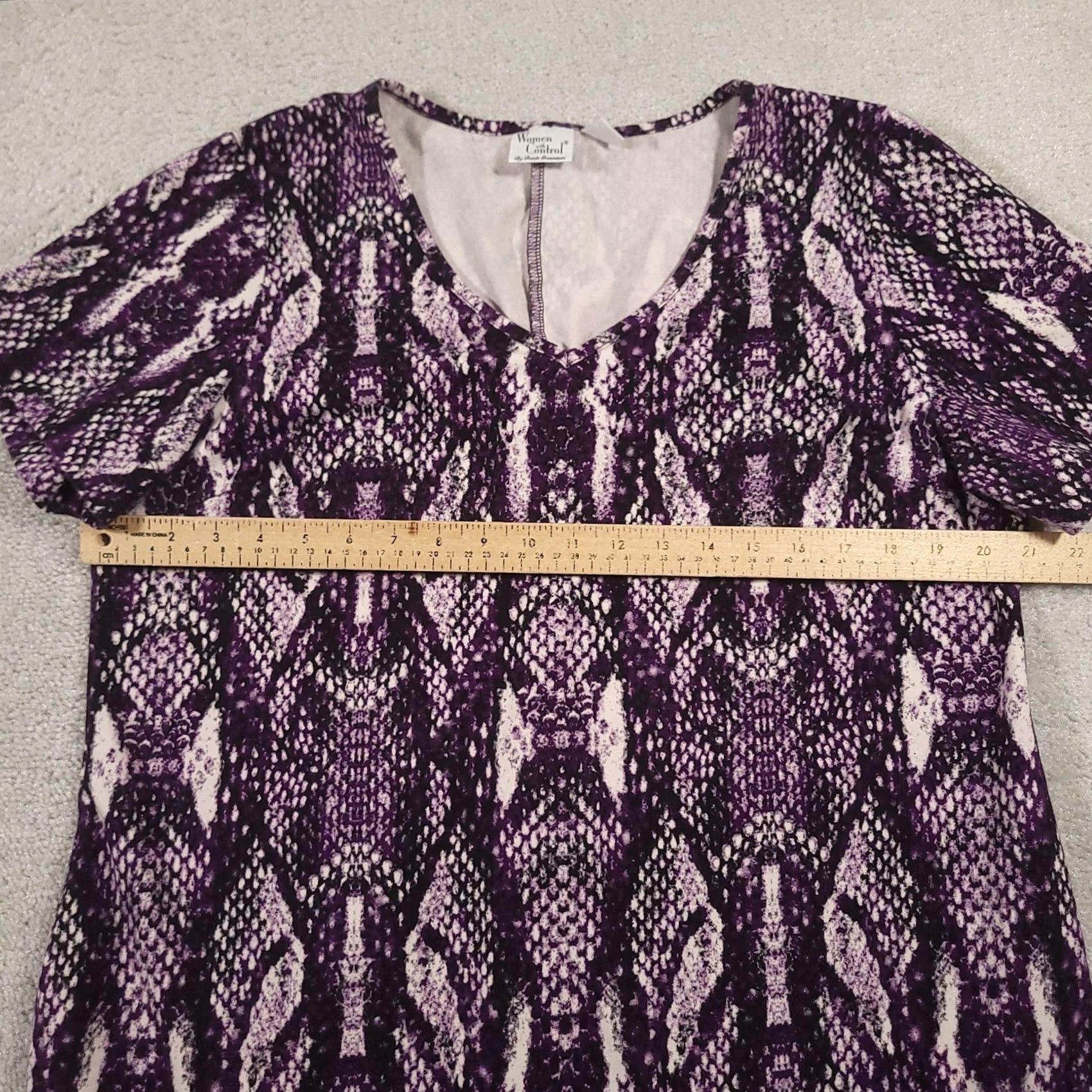 Vintage Women with Control Dress Womens XL Purple Snake Print Short Sleeve Stretch Knit Size 40" / US 18 - 5 Thumbnail
