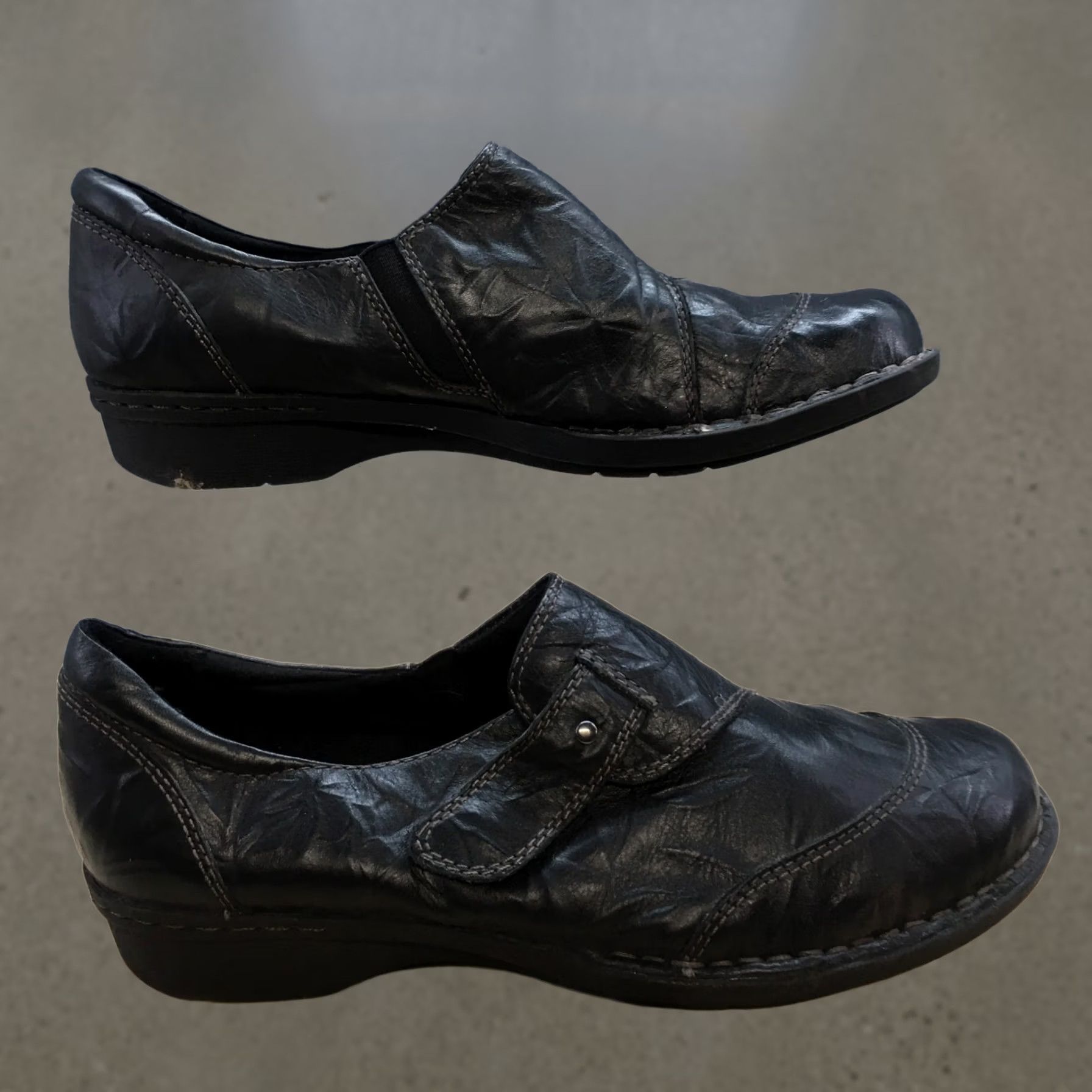 Clarks Clarks Loafer Womens 9M Black Carol Round Toe Slip On Casual Leather Shoes 67196 Size US 9 / IT 39 - 1 Thumbnail
