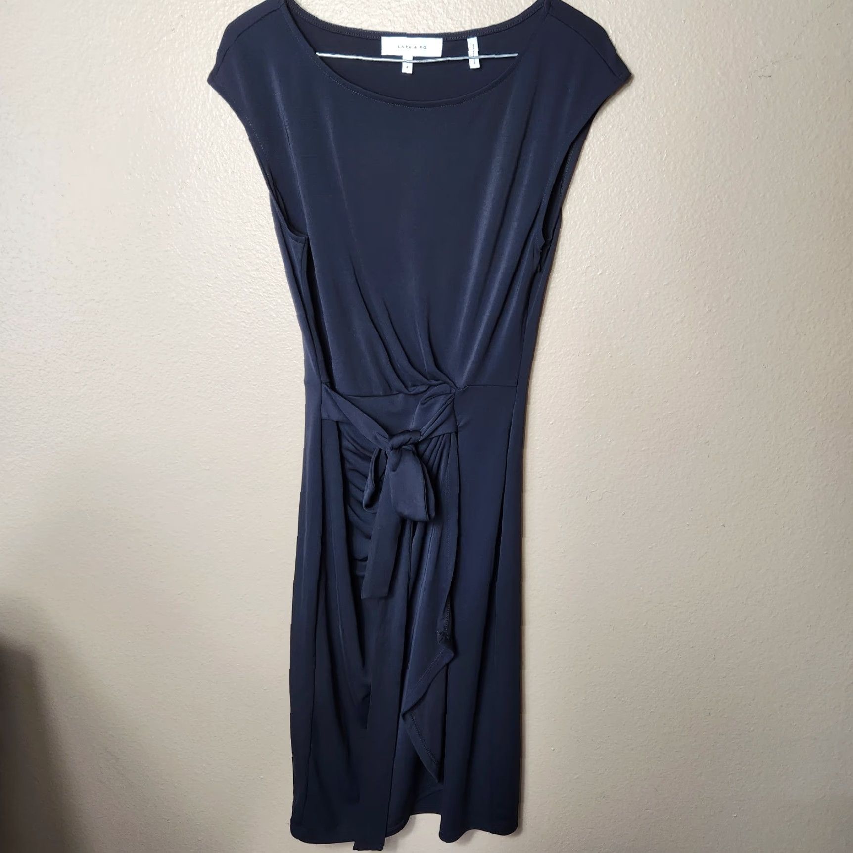 Vintage Lark & Ro Black Sleeveless Ruched Tie Waist Knee Length Dress-Size 4 Size S / US 4 / IT 40 - 2 Thumbnail