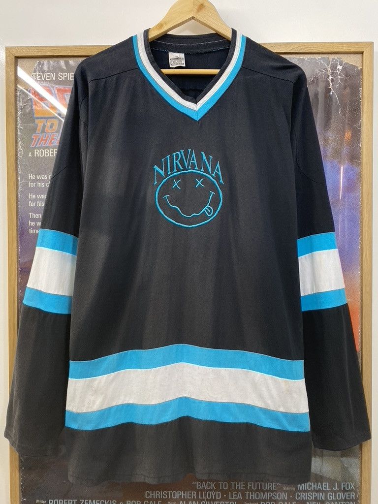 Nirvana 90s Nirvana Smiley Face Hockey Style Band Promo Long Sleeve Size US XL / EU 56 / 4 - 1 Thumbnail