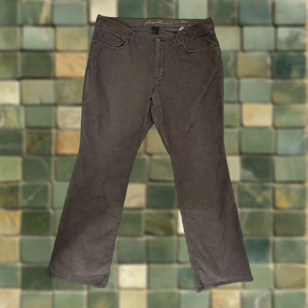 Eddie Bauer VINTAGE Eddie Bauer Pants Womens 12 Corduroy Khaki Flat Front Boot Cut 33x30 Mens, Womens, or Girls? Size 34" / US 12 / IT 48 - 1 Thumbnail