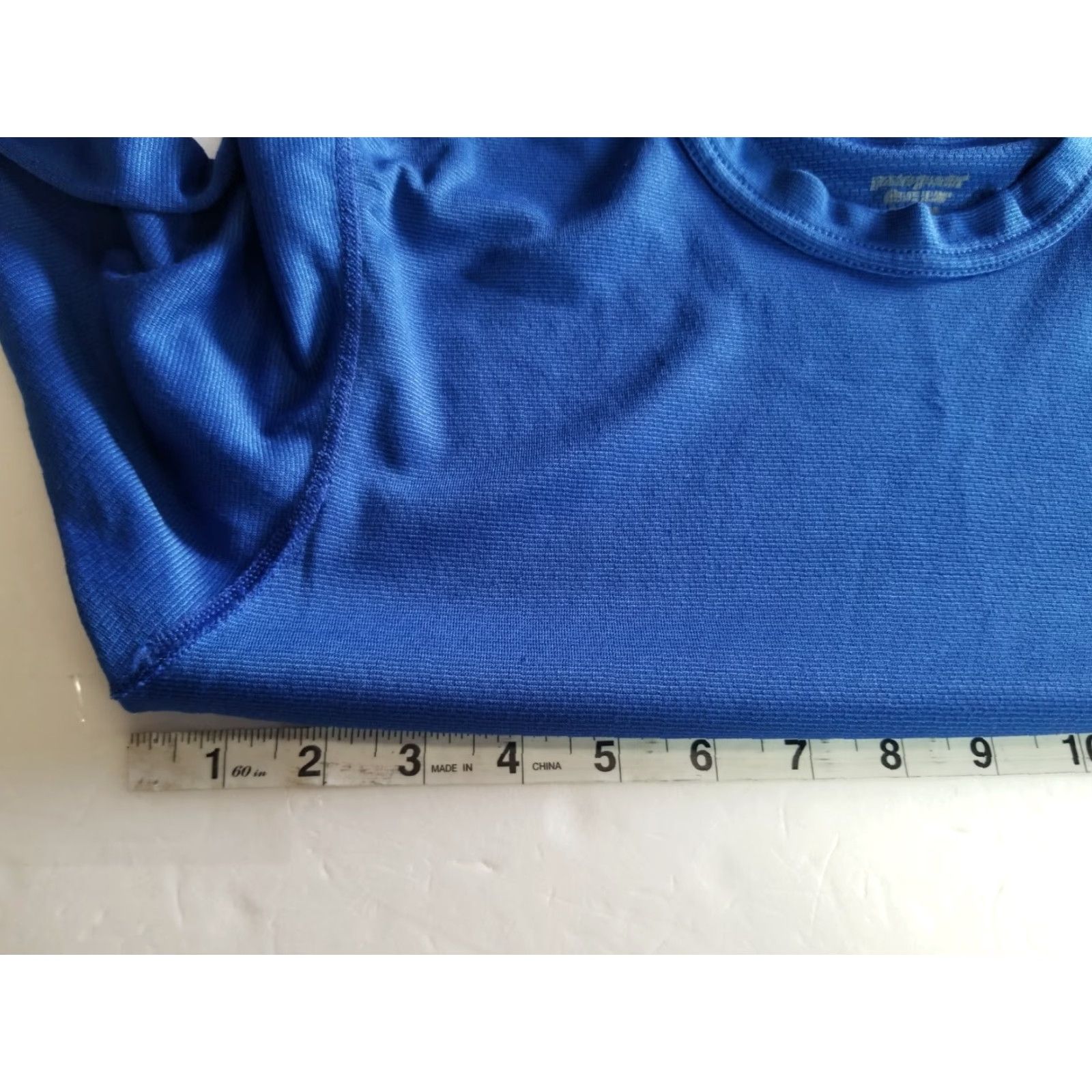 Patagonia Patagonia Capilene Crewneck Shirt Mens Size Small See Measurements Blue Size US S / EU 44-46 / 1 - 3 Thumbnail