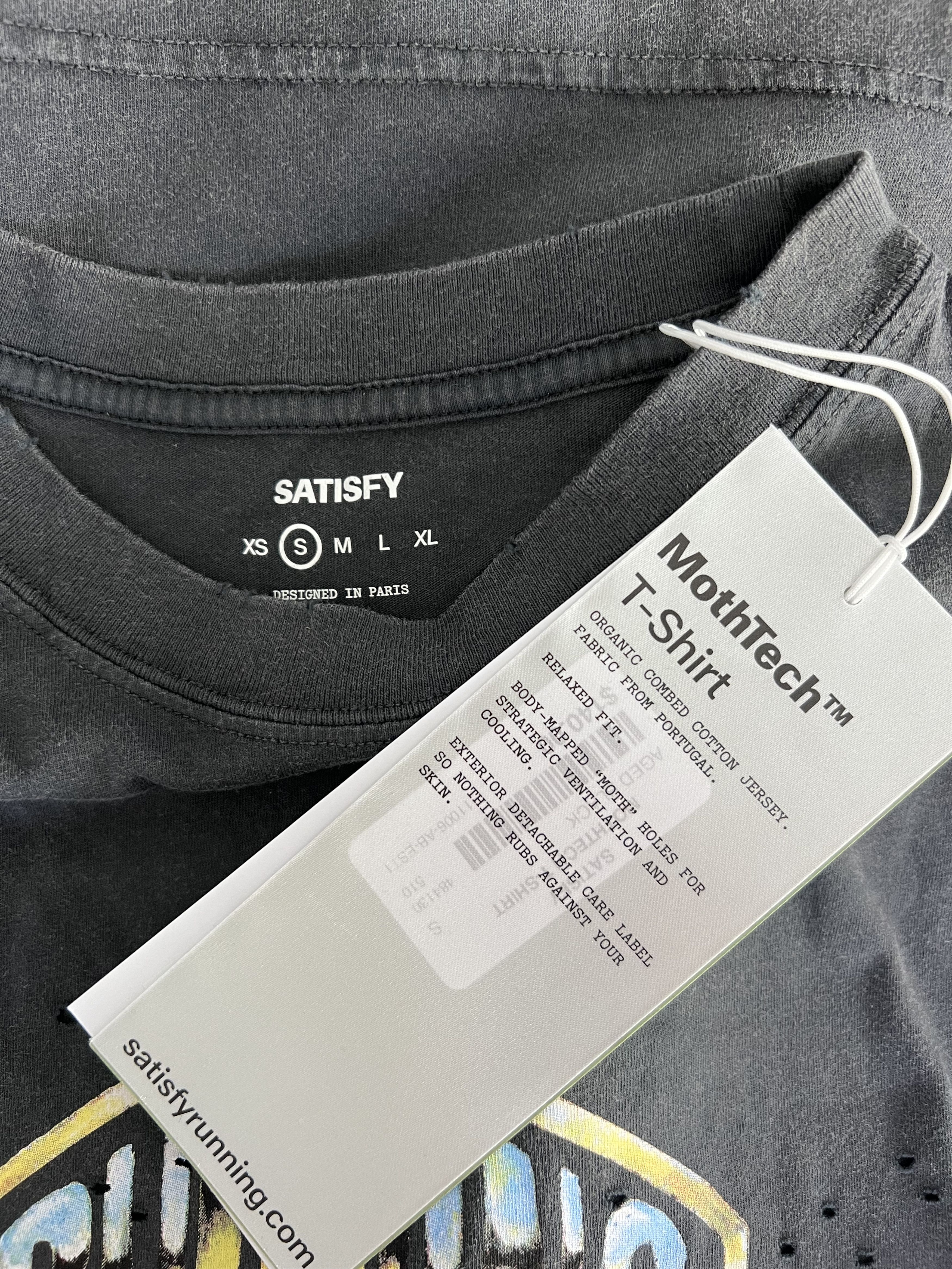 Satisfy Satisfy Running Authorized Dealer Mothtech Tee in Black Size US S / EU 44-46 / 1 - 7 Thumbnail