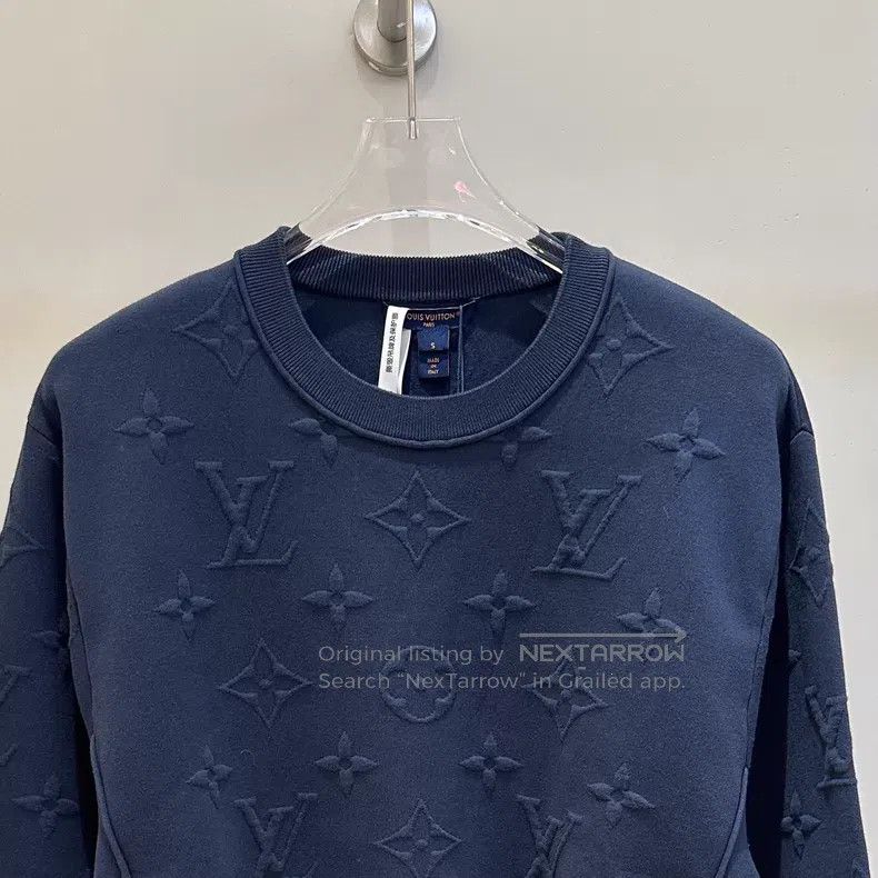 Louis Vuitton Louis Vuitton Jacquard embossed full-print sweatshirt Size US S / EU 44-46 / 1 - 2 Thumbnail