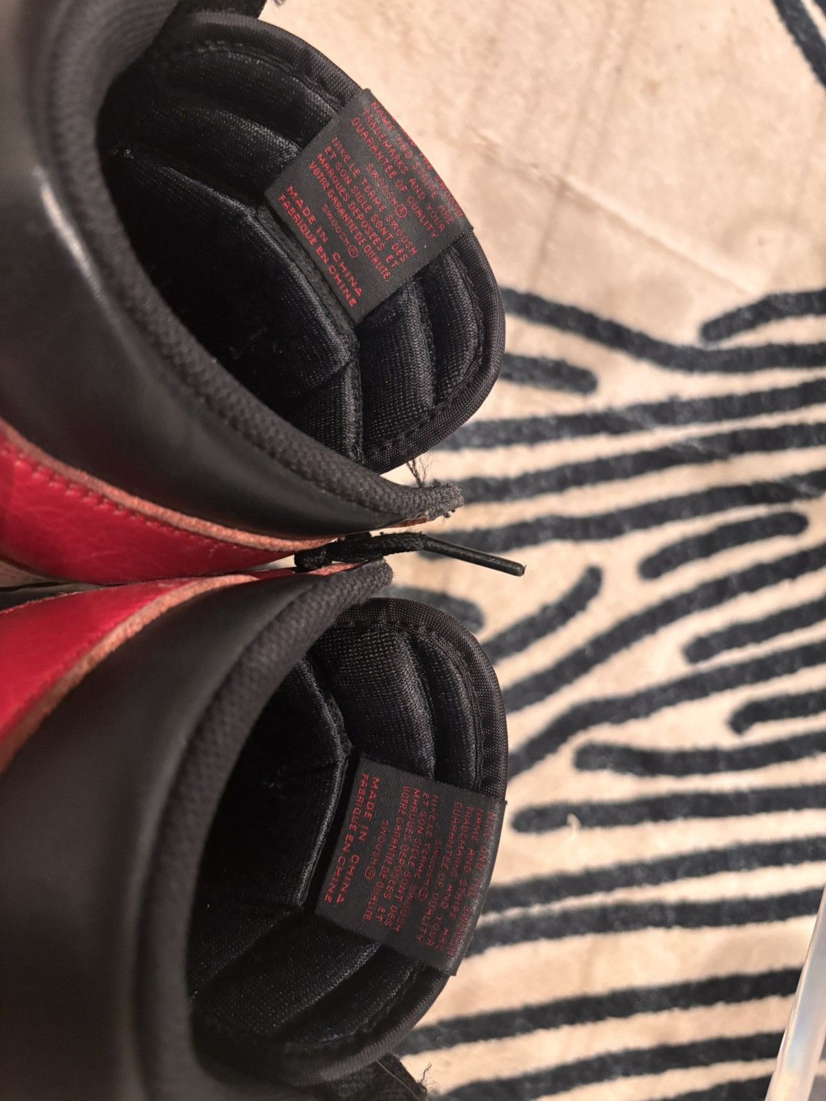 Jordan Brand Bred toe jordan 1s Size US 10.5 / EU 43-44 - 2 Thumbnail