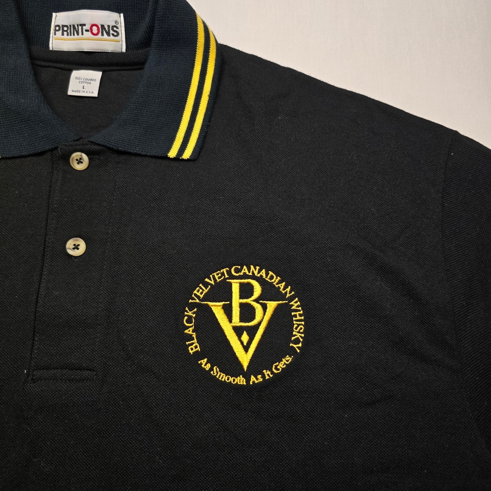 Vintage Vintage Velvet Canadian Whisky Black & Yellow L Alcohol Polo Size US L / EU 52-54 / 3 - 2 Thumbnail