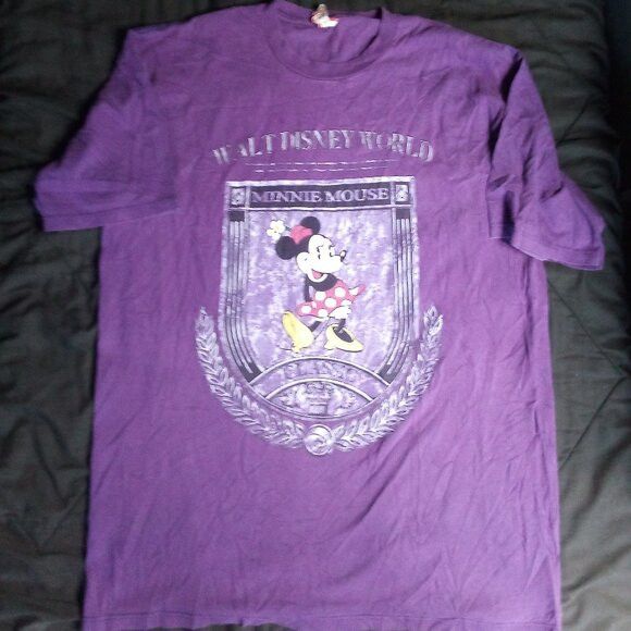 Disney Vintage Disney Minnie Mouse Classic Crest T-Shirt Size US XL / EU 56 / 4 - 2 Thumbnail