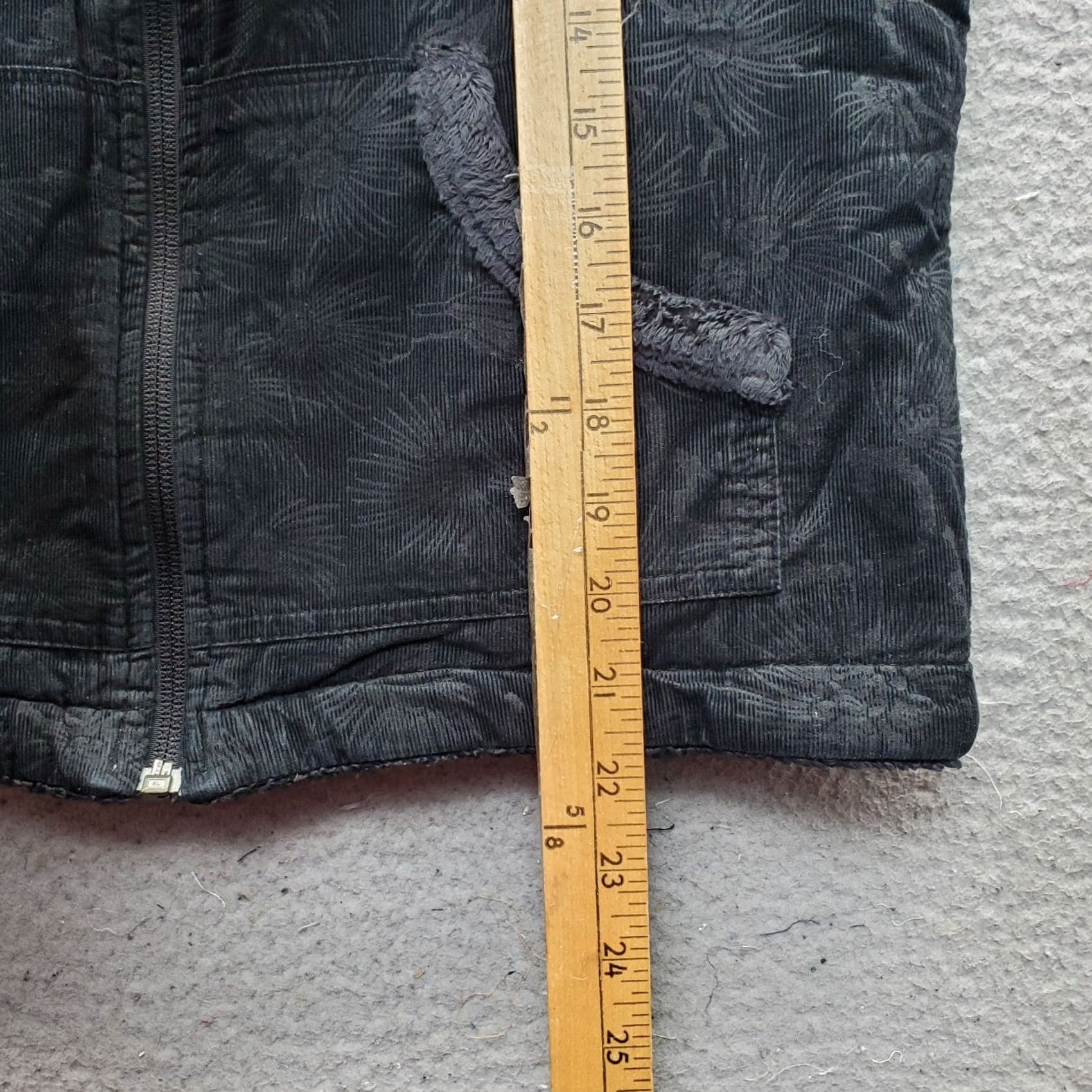 Vintage Columbia Reversible Vest Womens S Black Zip Up Lined Sherpa Pinecone Sleeveless Outdoor Fleece Pockets Size S / US 4 / IT 40 - 3 Thumbnail
