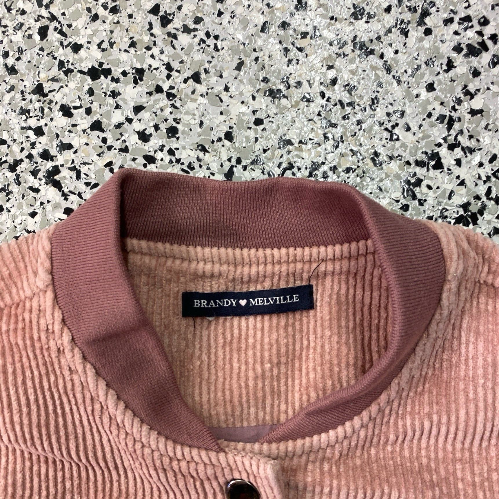 Brandy Melville Brandy Melville Dennis Corduroy Bomber Jacket Pink Mauve Snap Close One Size Womens 90s Retro College Design Casual Jacket Size M / US 6-8 / IT 42-44 - 2 Thumbnail