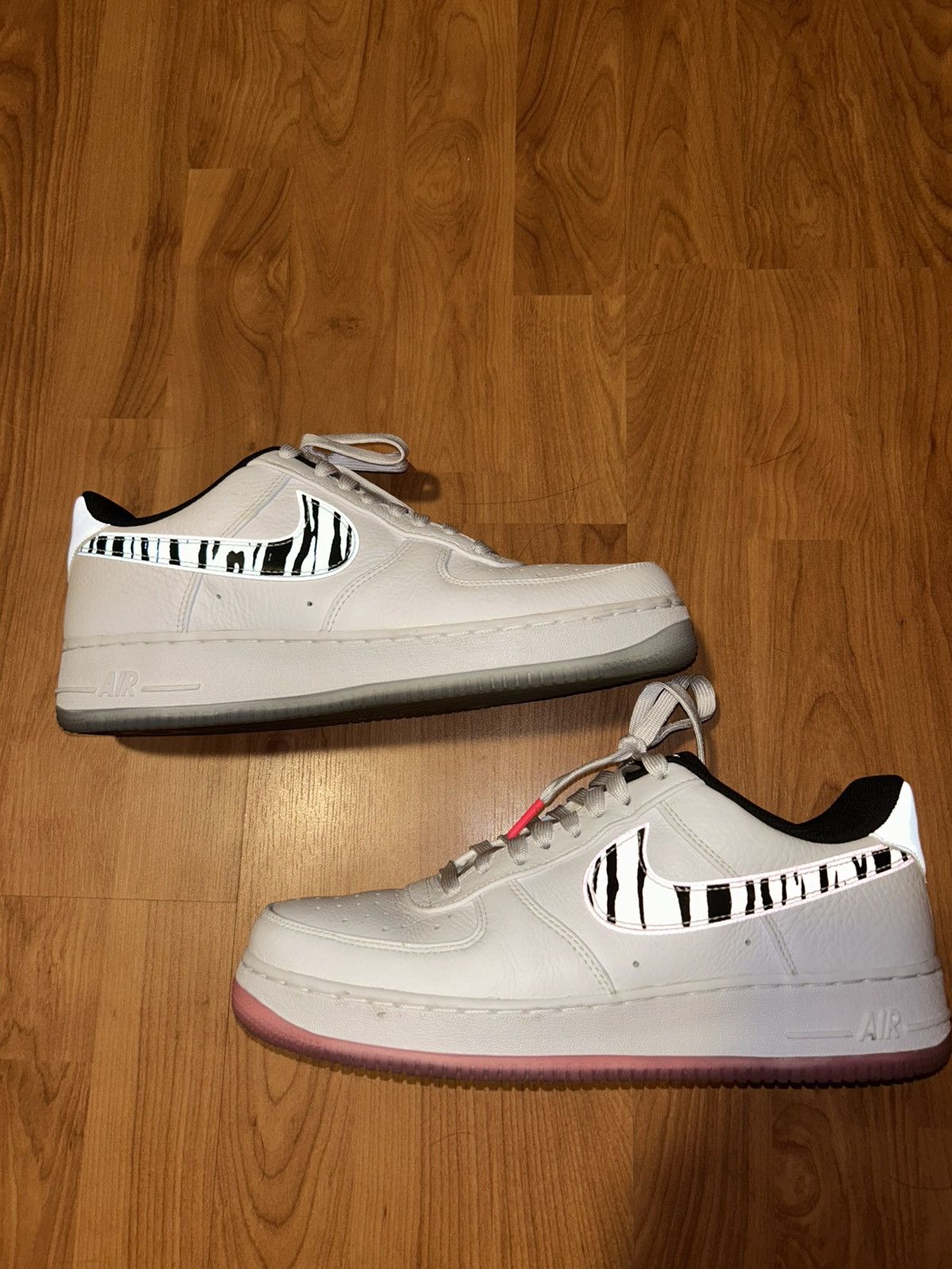 Nike Air Force 1 Korea Size US 10 / EU 43 - 1 Thumbnail