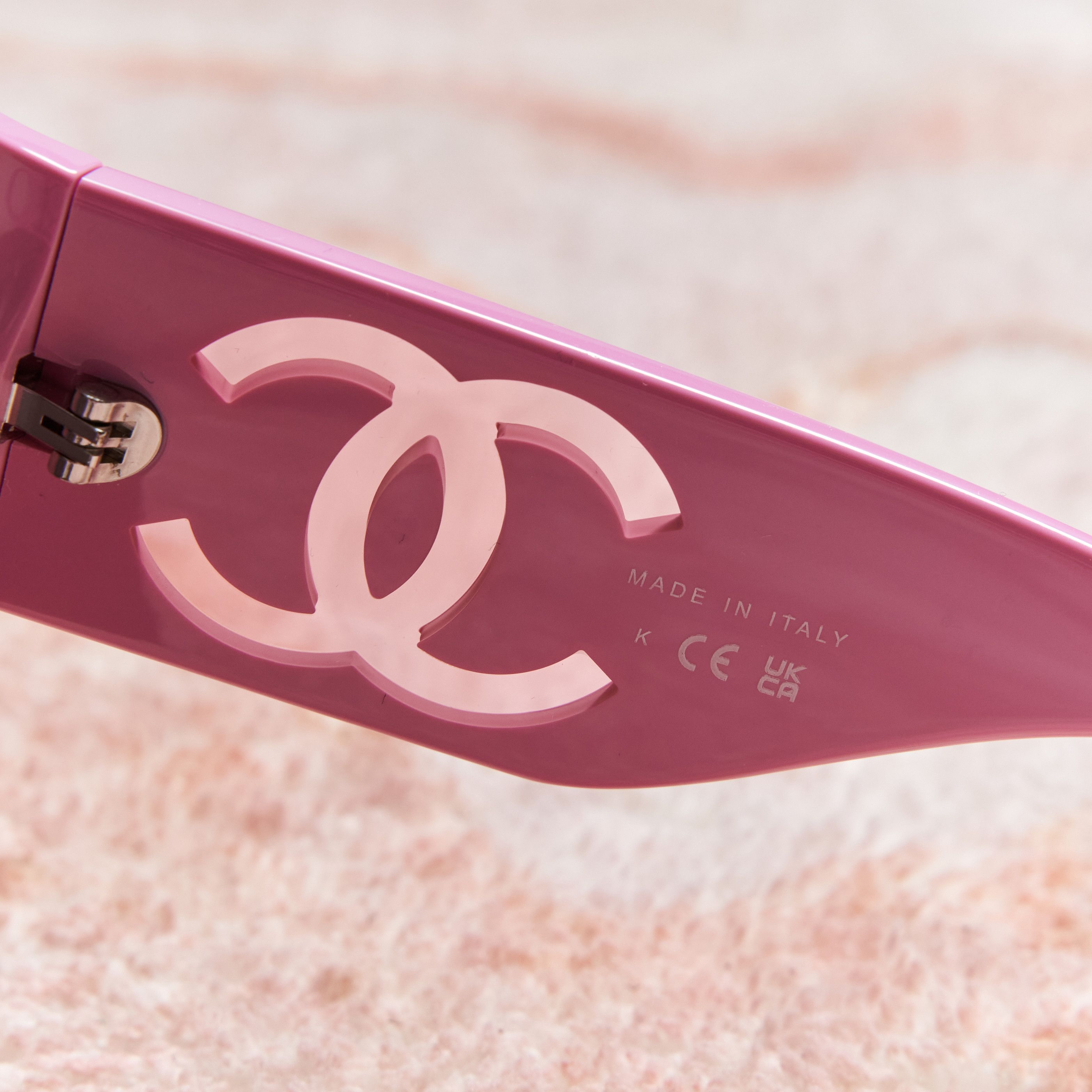 Chanel CHANEL 0CH5526 177653 Sunglasses Size ONE SIZE - 4 Thumbnail