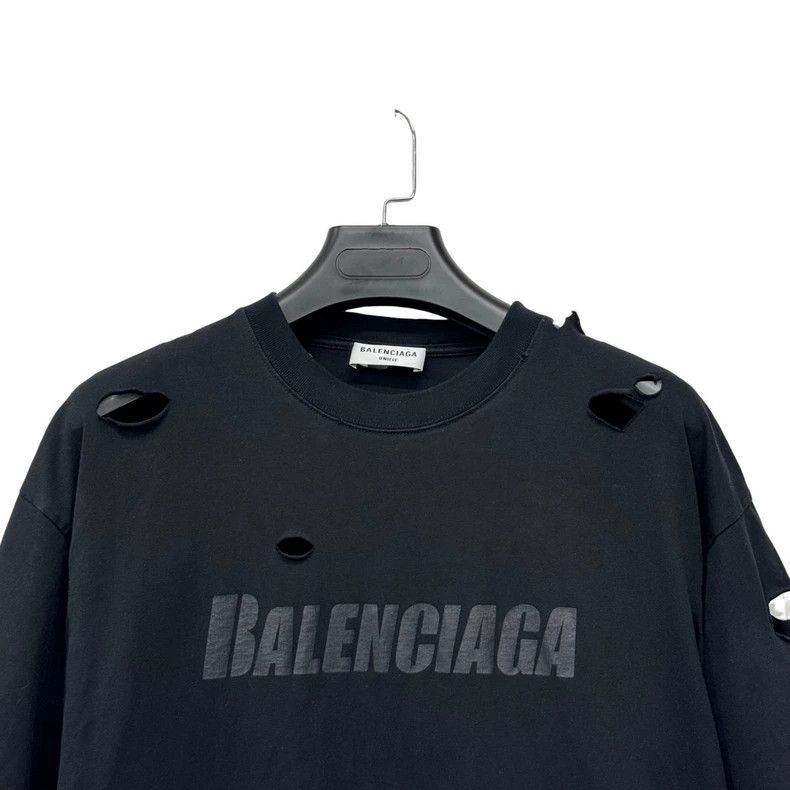 Balenciaga Balenciaga Black logo with holes and short sleeves Size US S / EU 44-46 / 1 - 3 Thumbnail