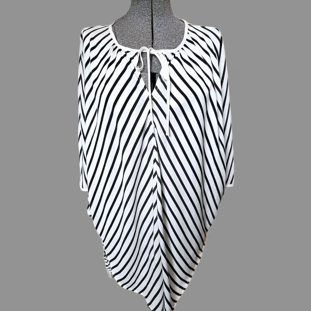 Mossimo Mossimo Large Black and White Striped Poncho Swim Cover Up Women L White Striped Beach Cover Up Size ONE SIZE - 1 Thumbnail