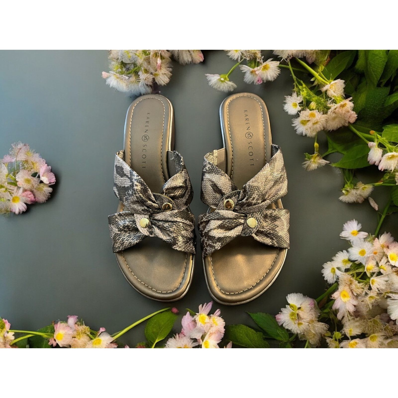 Unknown London Karen Scott Snakeskin Gold Button Wedge Shoes Sz 6.5 M Size US 6.5 / IT 36.5 - 2 Thumbnail
