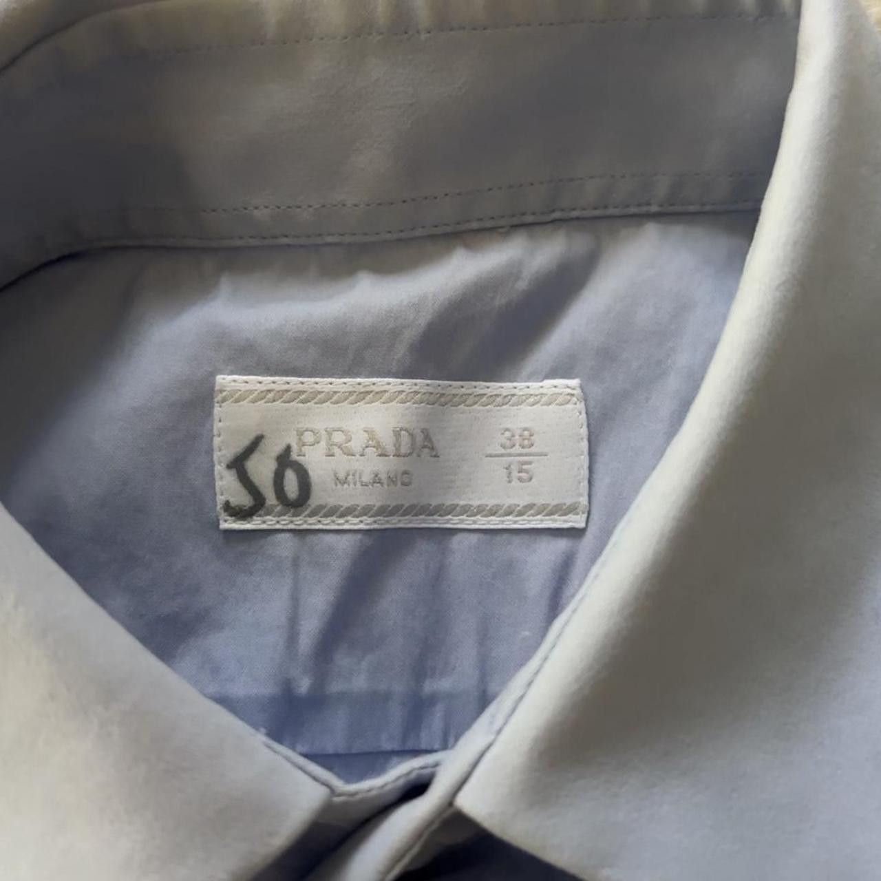 Prada Prada sleeveless light blue button up Size US M / EU 48-50 / 2 - 3 Thumbnail