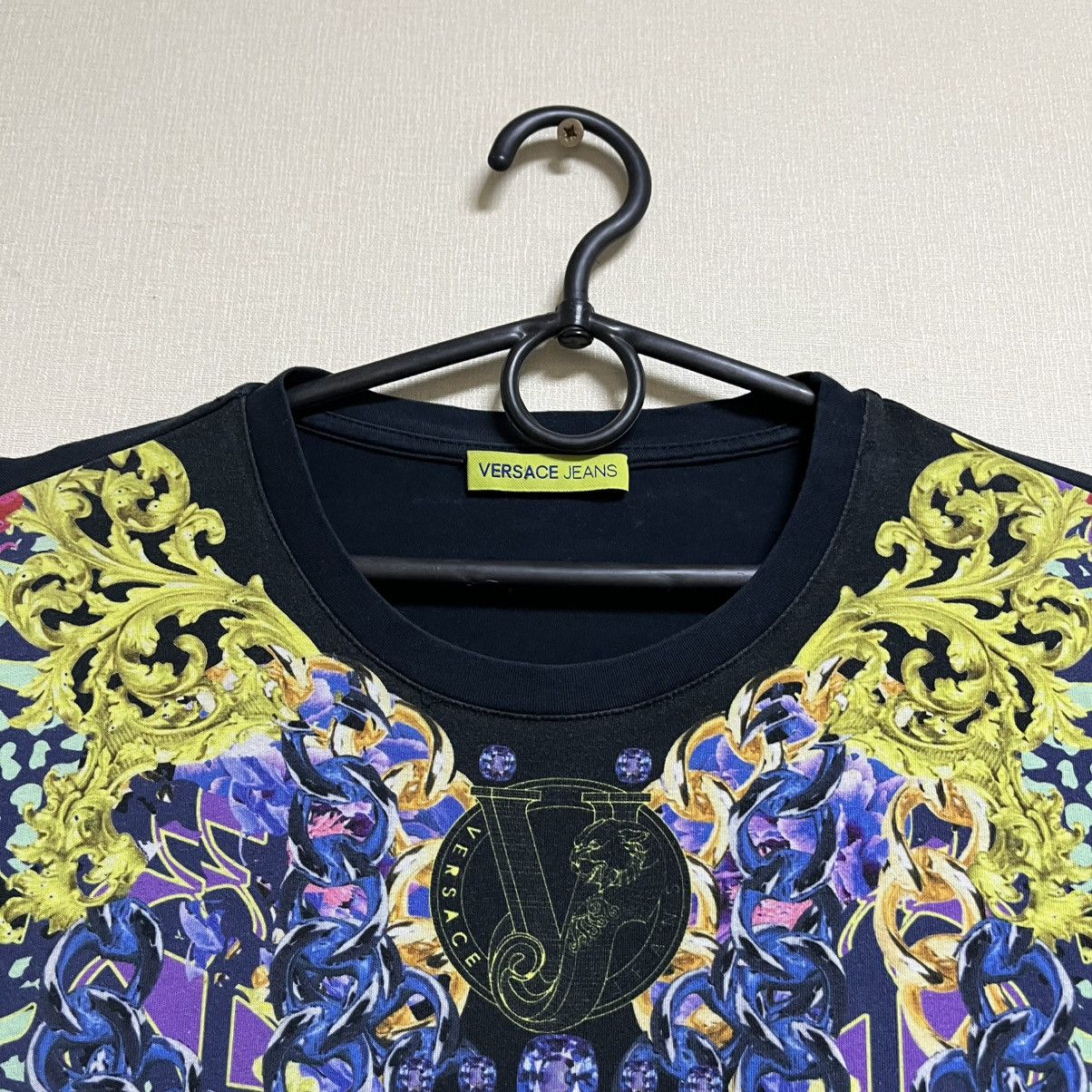 Versace Vintage Versace T-shirt Size US S / EU 44-46 / 1 - 4 Thumbnail