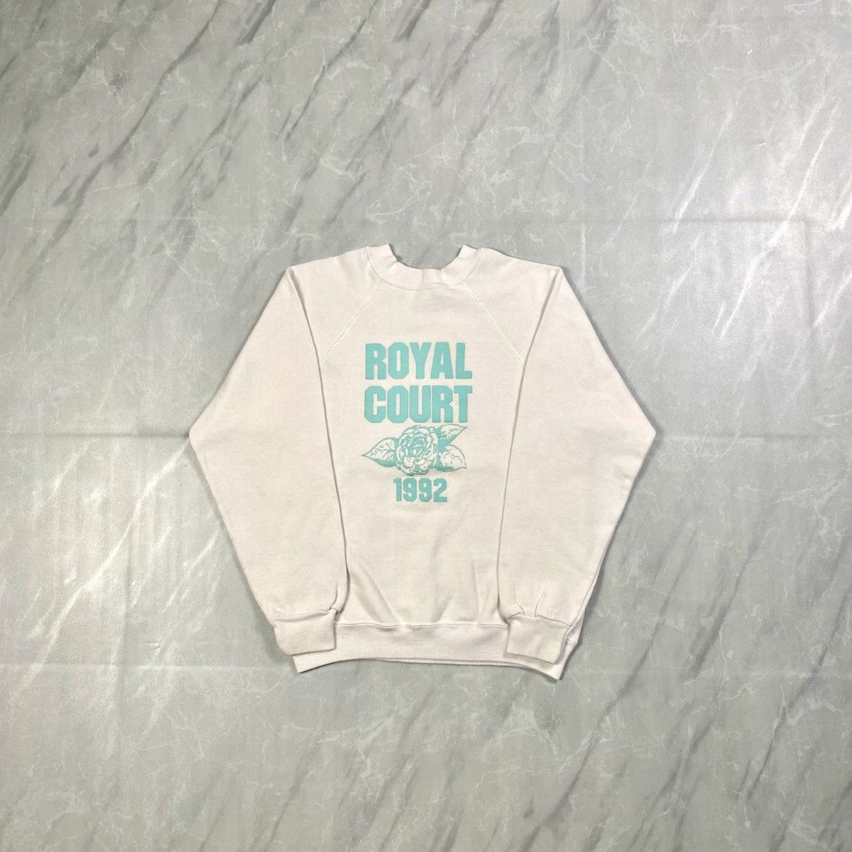 Tultex Vintage 90s Tultex 1992 Royal Court Crewneck Size S / US 4 / IT 40 - 1 Thumbnail
