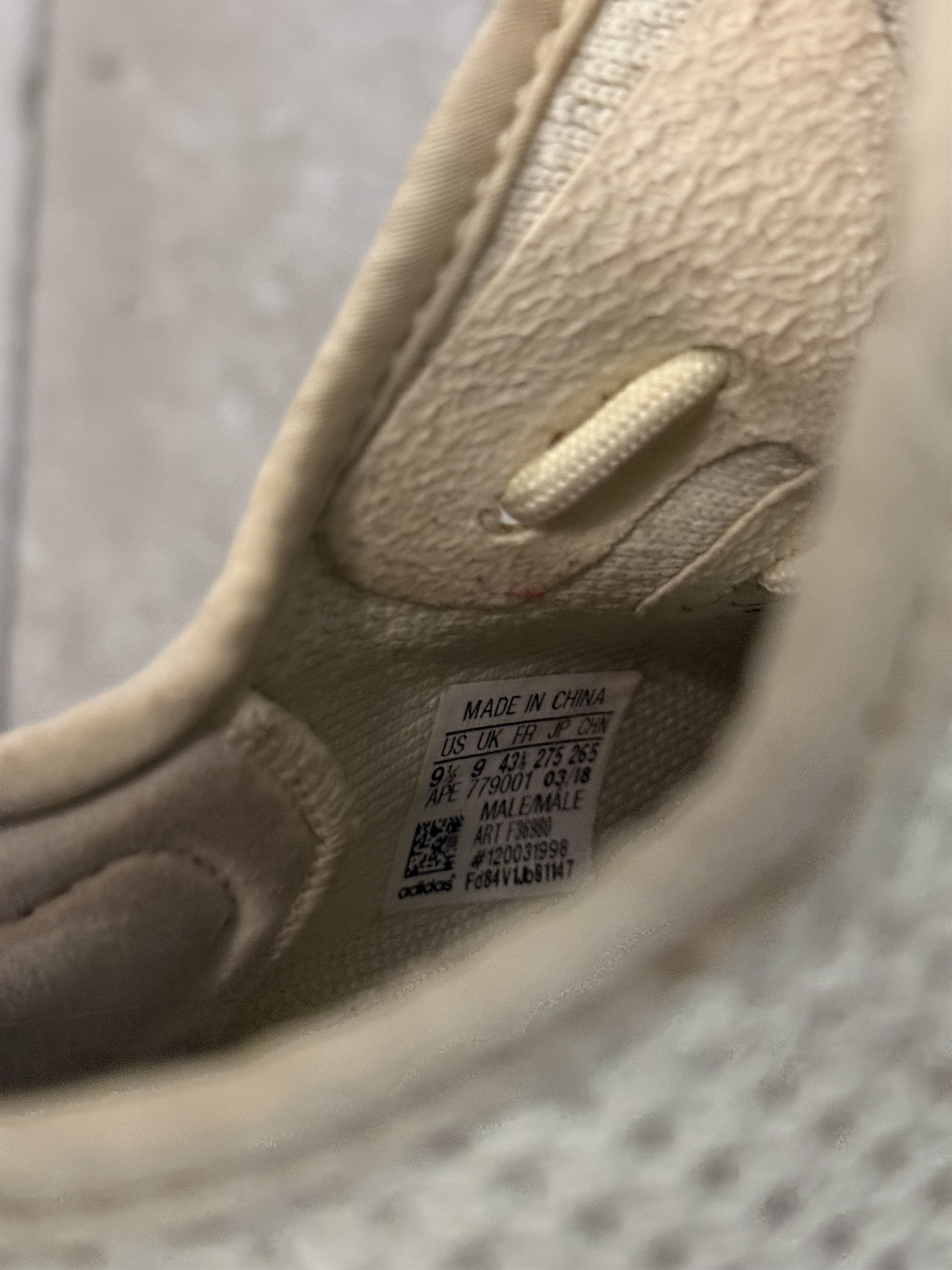 Adidas × Kanye West Yeezy Boost 350 V2 - Butter Size US 9.5 / EU 42-43 - 4 Thumbnail