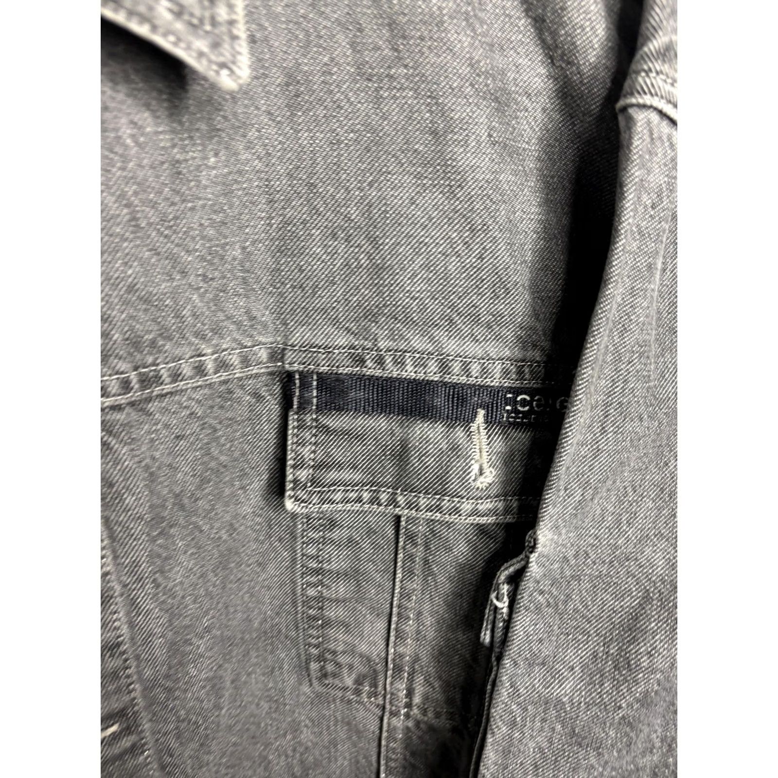 Vintage VINTAGE Iceberg Jacket Mens XL Denim Embroidered Italy 90s Size US L / EU 52-54 / 3 - 3 Thumbnail