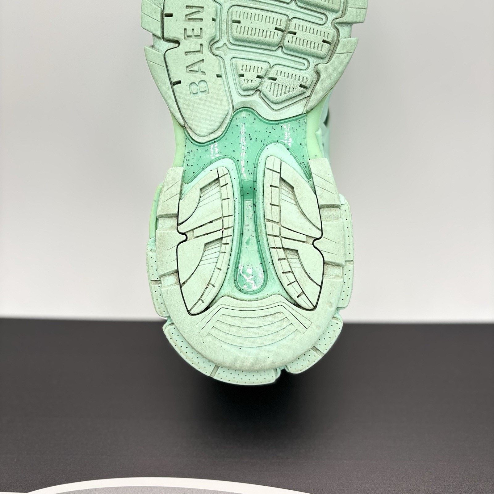 Balenciaga Balenciaga Track ' Mint ' | GREAT CONDITION! Size US 11 / EU 44 - 9 Thumbnail