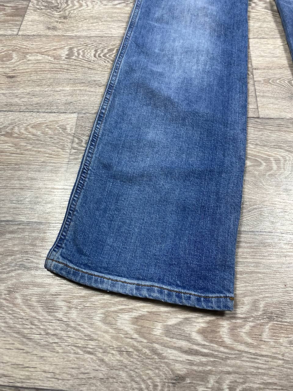 Love Moschino Vintage y2kLove Moschino Tequila Bum Bum Jeans bell-bottom Size 30" / US 8 / IT 44 - 9 Thumbnail