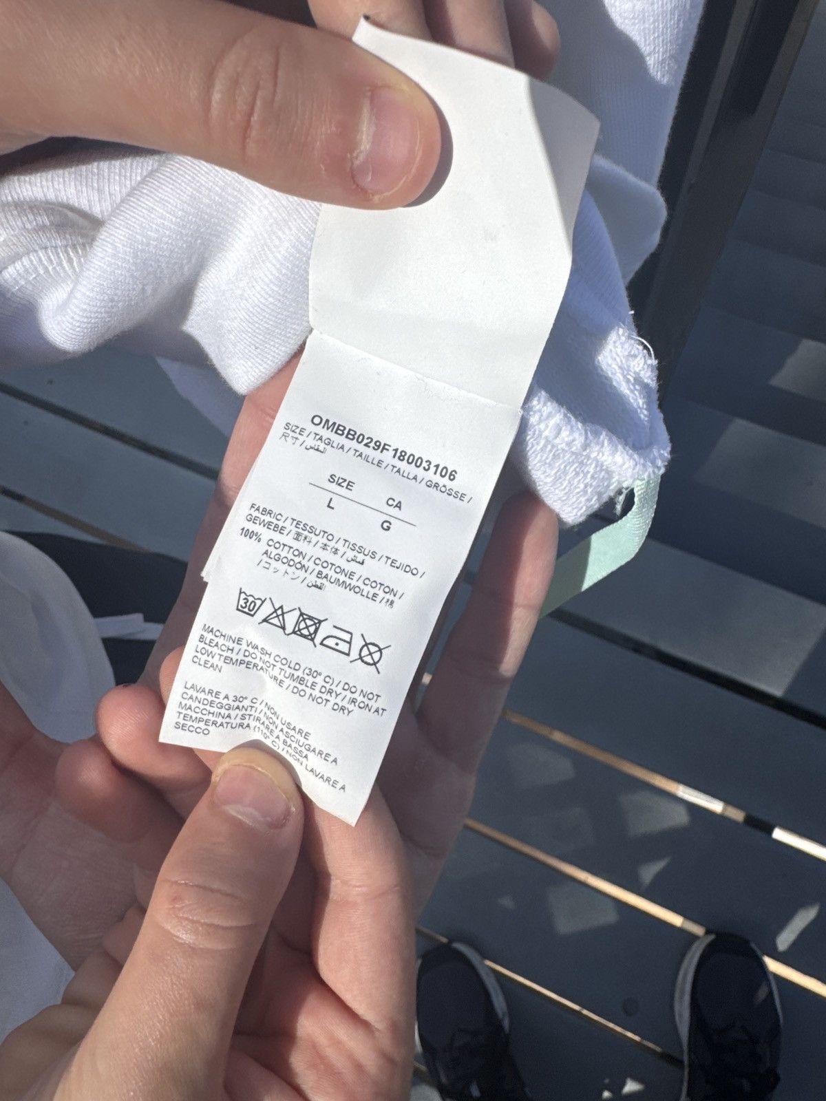 Off-White Limited edition Mikonos off-white hoodie Size US L / EU 52-54 / 3 - 7 Thumbnail