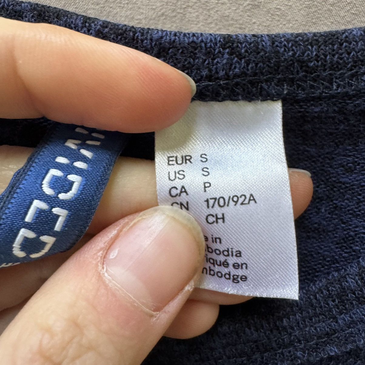 H&M H&M Long Sleeve Knit Shirt Size US S / EU 44-46 / 1 - 4 Thumbnail