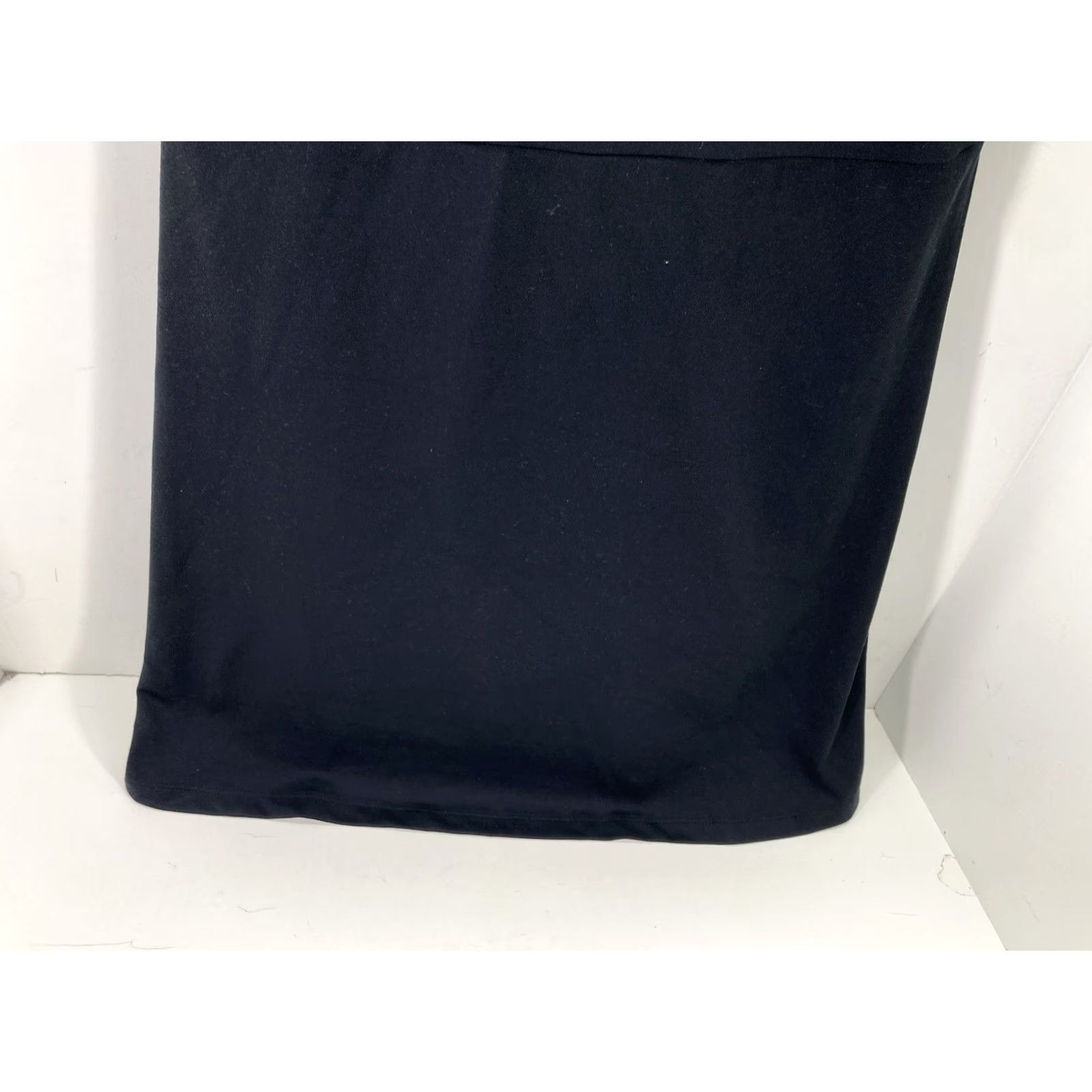 Gap Gap Fit Active Tank Dress Women XS Black Stretch Shelf Bra Inner Shorts NWT Shirt Dress Tank Dress Womens XS Black Stretch NWT Size 26" / US 2 / IT 38 - 4 Thumbnail