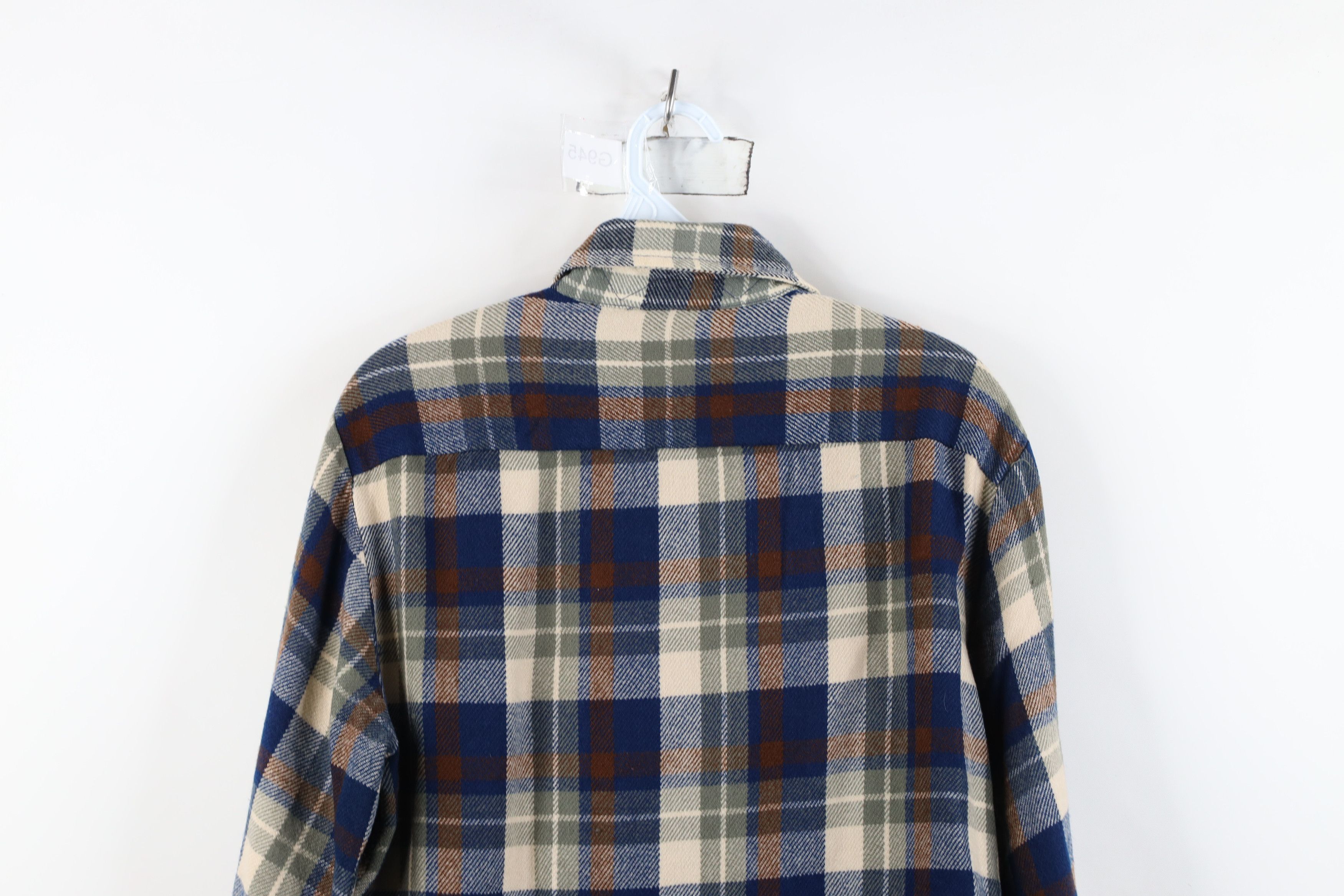 Vintage Vintage 70s Streetwear Knit Flannel Board Button Shirt Size US M / EU 48-50 / 2 - 13 Thumbnail