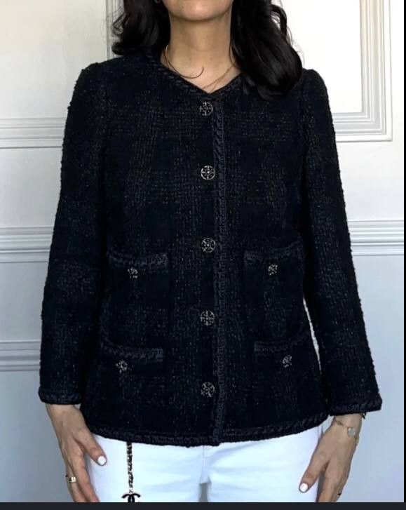 Chanel × Vintage SALE OFFER ACCEPT🔥🔥Vintage Chanel Lettle Black Jacket Tweed Size M / US 6-8 / IT 42-44 - 1 Thumbnail