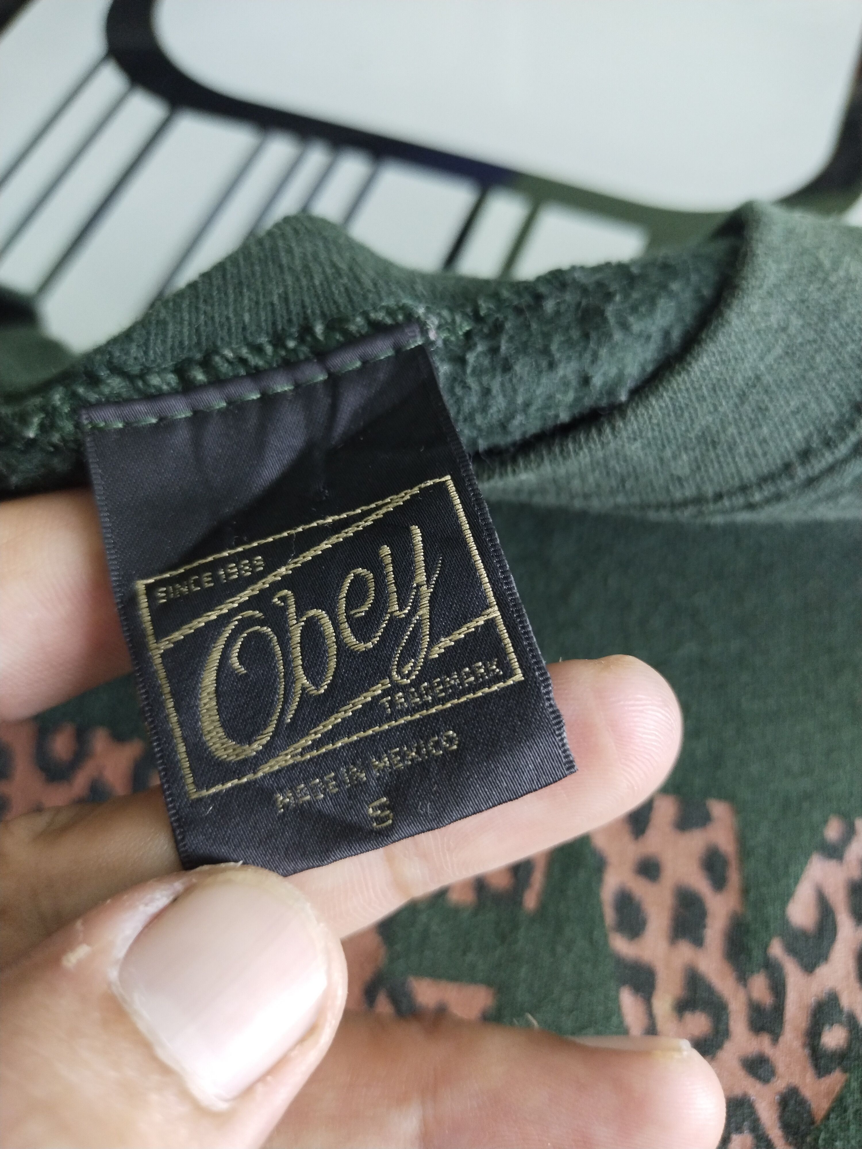 Obey × Vintage Vtg 90's Obey Box Logo Green Sweatshirt Size US S / EU 44-46 / 1 - 9 Thumbnail