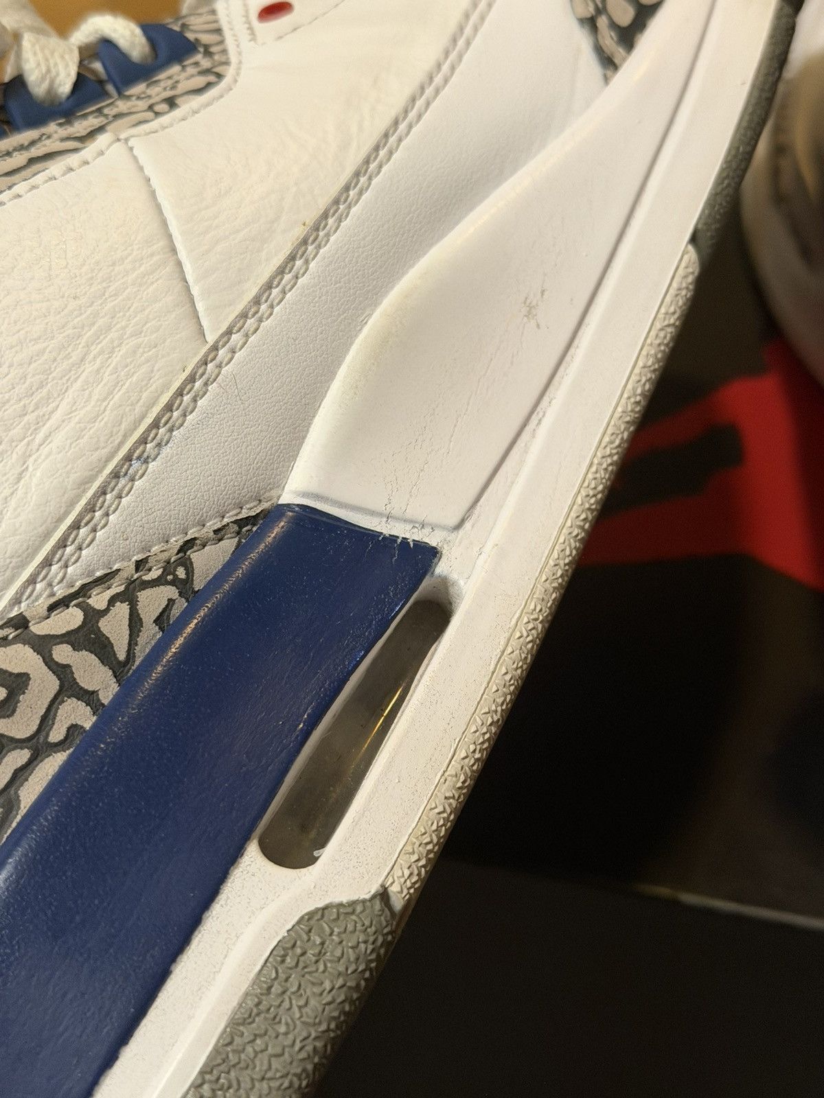 Jordan Brand Air Jordan 3 True Blue 2016 10.5 VNDS Size US 10.5 / EU 43-44 - 4 Thumbnail