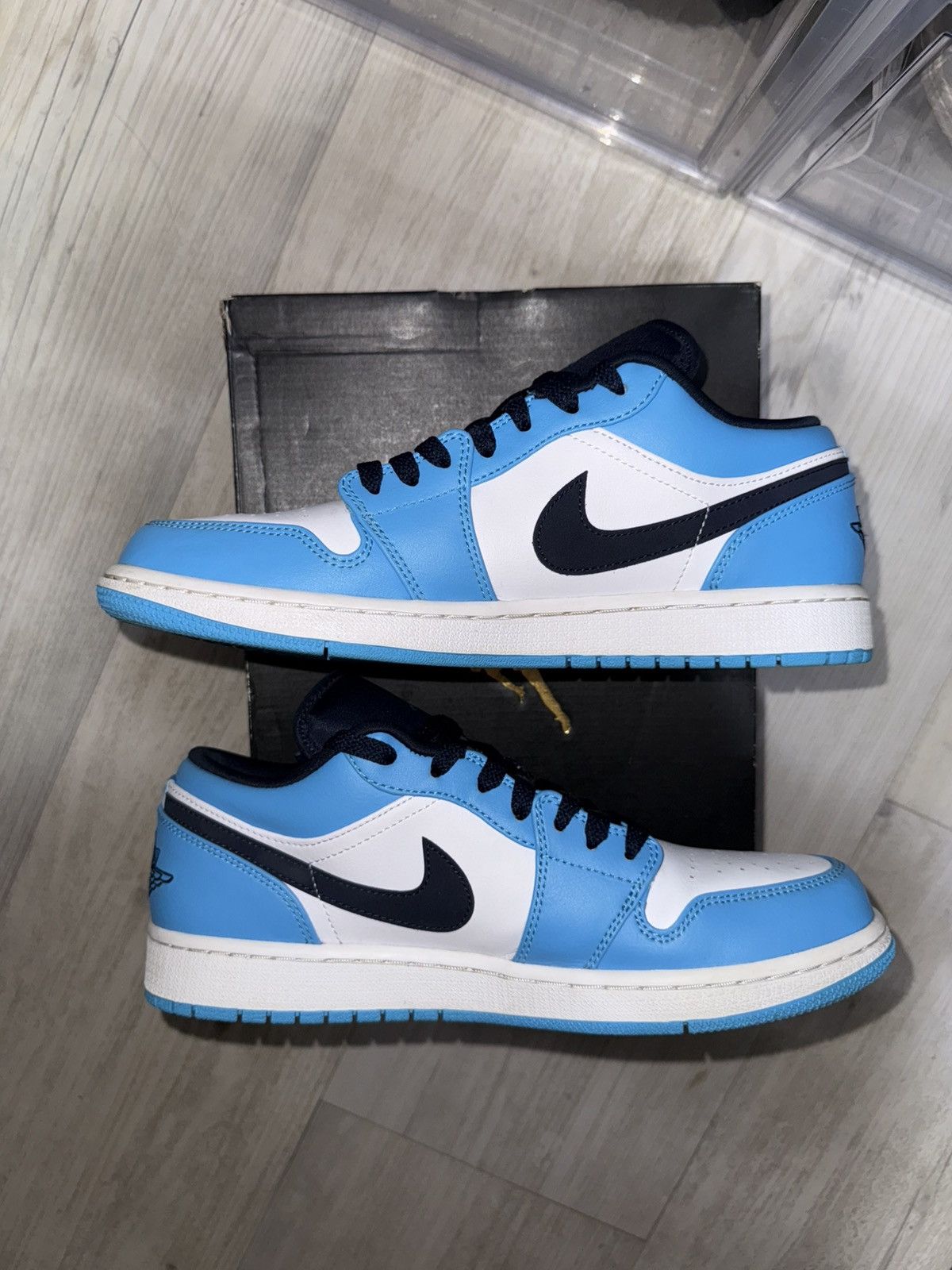 Jordan Brand Air Jordan 1 Low UNC 2021 Size US 9 / EU 42 - 3 Thumbnail