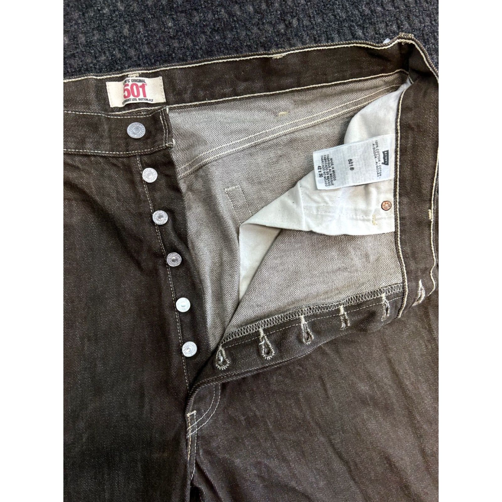 Levi's VINTAGE Levi's 501 Jeans Brown Copper Rinse Denim 42 x 30 Button Fly 90s y2k Mens Regular Jeans Brown Steel Size US 42 / EU 58 - 4 Thumbnail