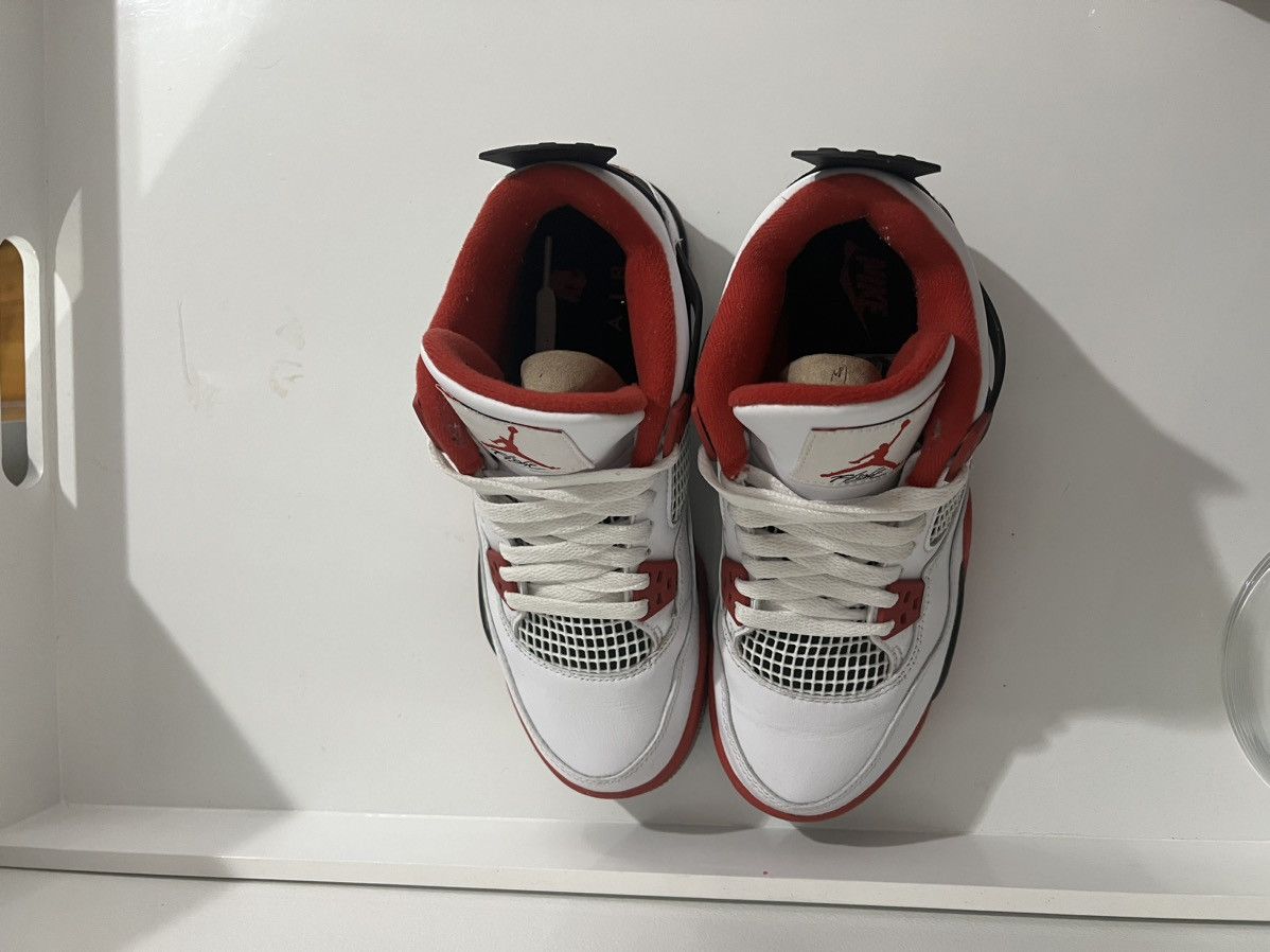 Jordan Brand fire red 4s Size US 6 / EU 39 - 3 Thumbnail