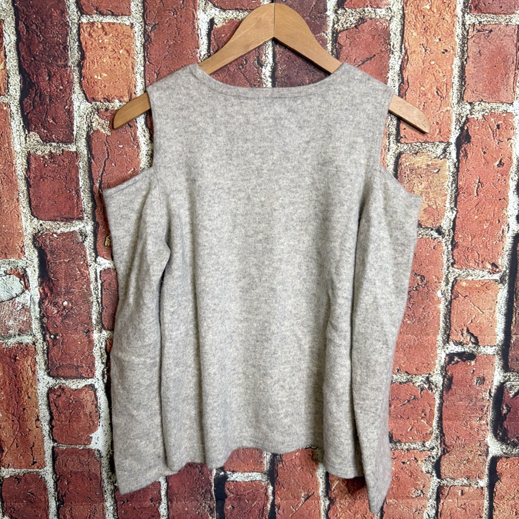 Charter Club Charter Club Sweater Womens Large Gray Cold Shoulder 100% Cashmere Crew Neck Pullover Classic City Autumn Lightweight Casual Workwear Size L / US 10 / IT 46 - 3 Thumbnail