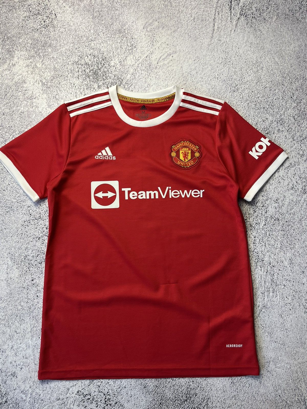Adidas Vintage Ronaldo #7 Manchester United Home 2021/22 Size US M / EU 48-50 / 2 - 5 Thumbnail