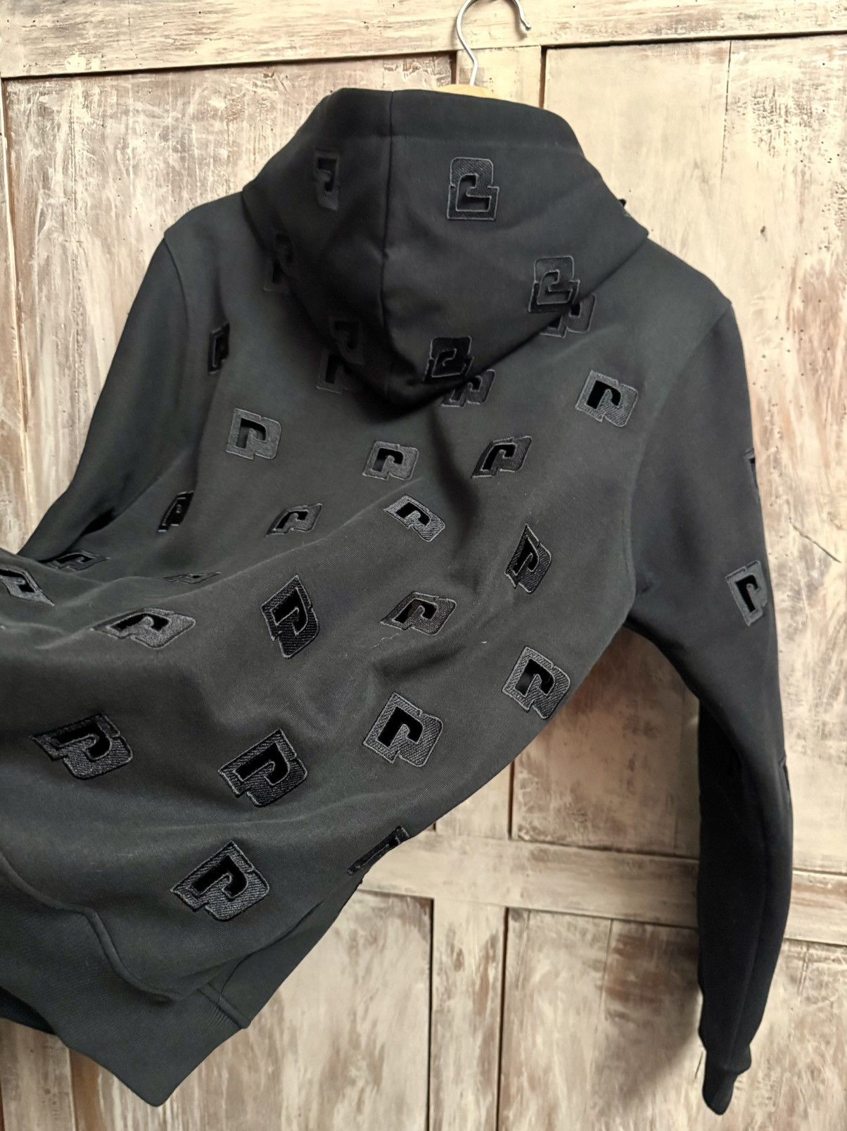 Paco Rabanne paco rabanne black embroidered cutouts sweatshirt S Size S / US 4 / IT 40 - 7 Thumbnail