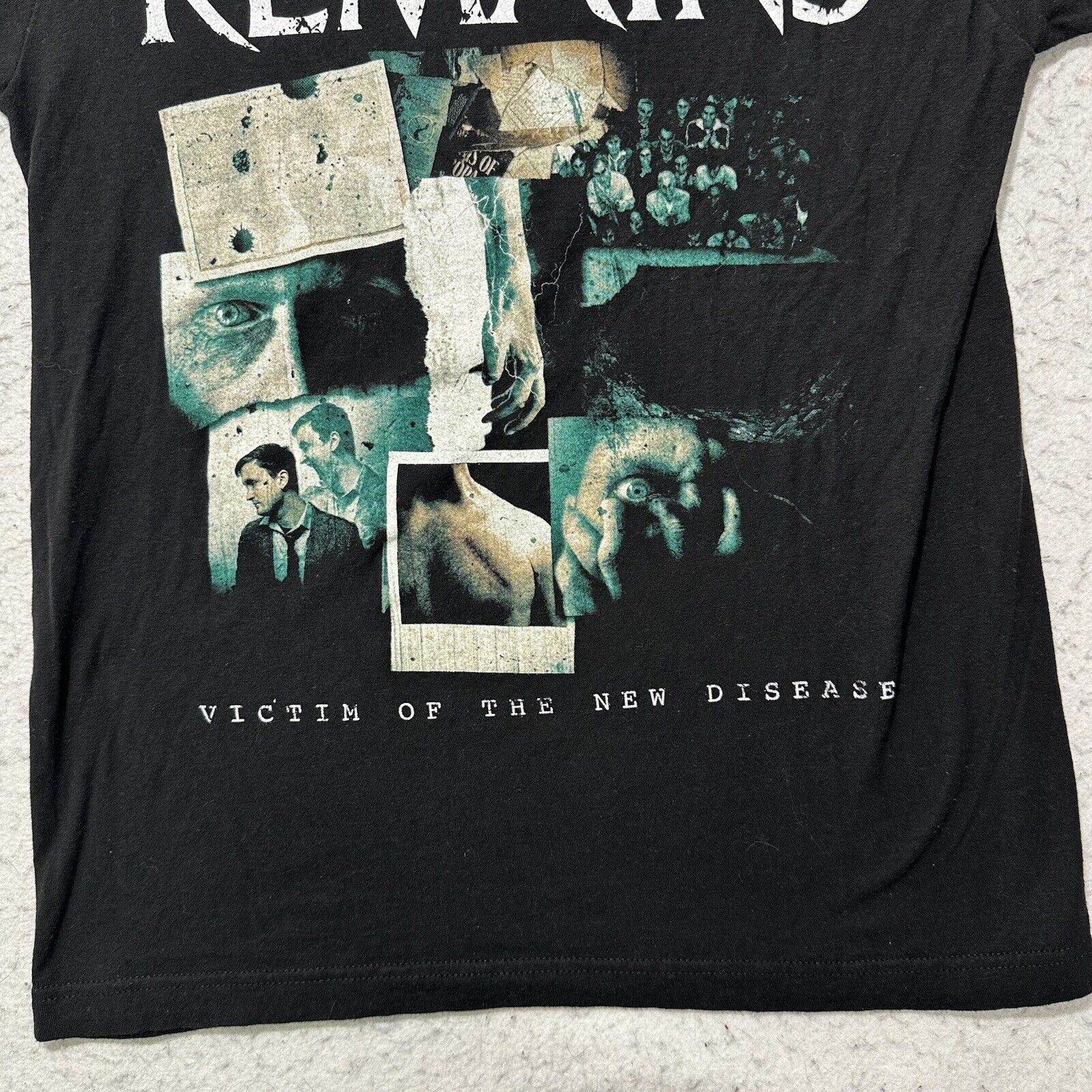 Tultex All That Remains 2019 Tour Medium Black Graphic Band T Shirt Size US M / EU 48-50 / 2 - 7 Thumbnail