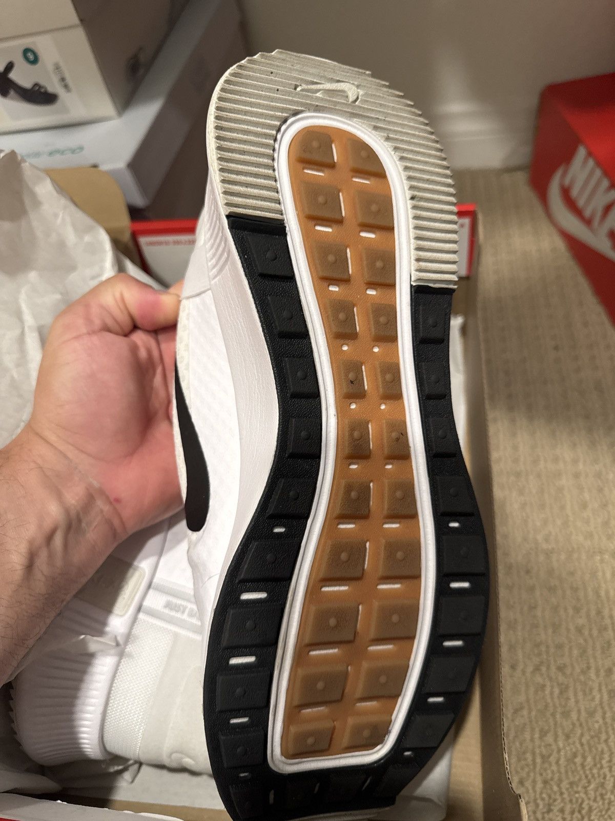 Nike Nike reposto Size US 10 / EU 43 - 2 Thumbnail