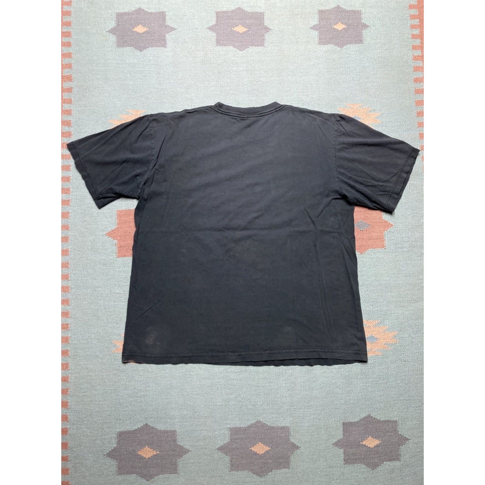 Southpole VINTAGE Southpole T-Shirt Men XL Black Graphic Y2K - Adult XL - Pit to Pit 24” Length 27.5” Size US XL / EU 56 / 4 - 7 Thumbnail