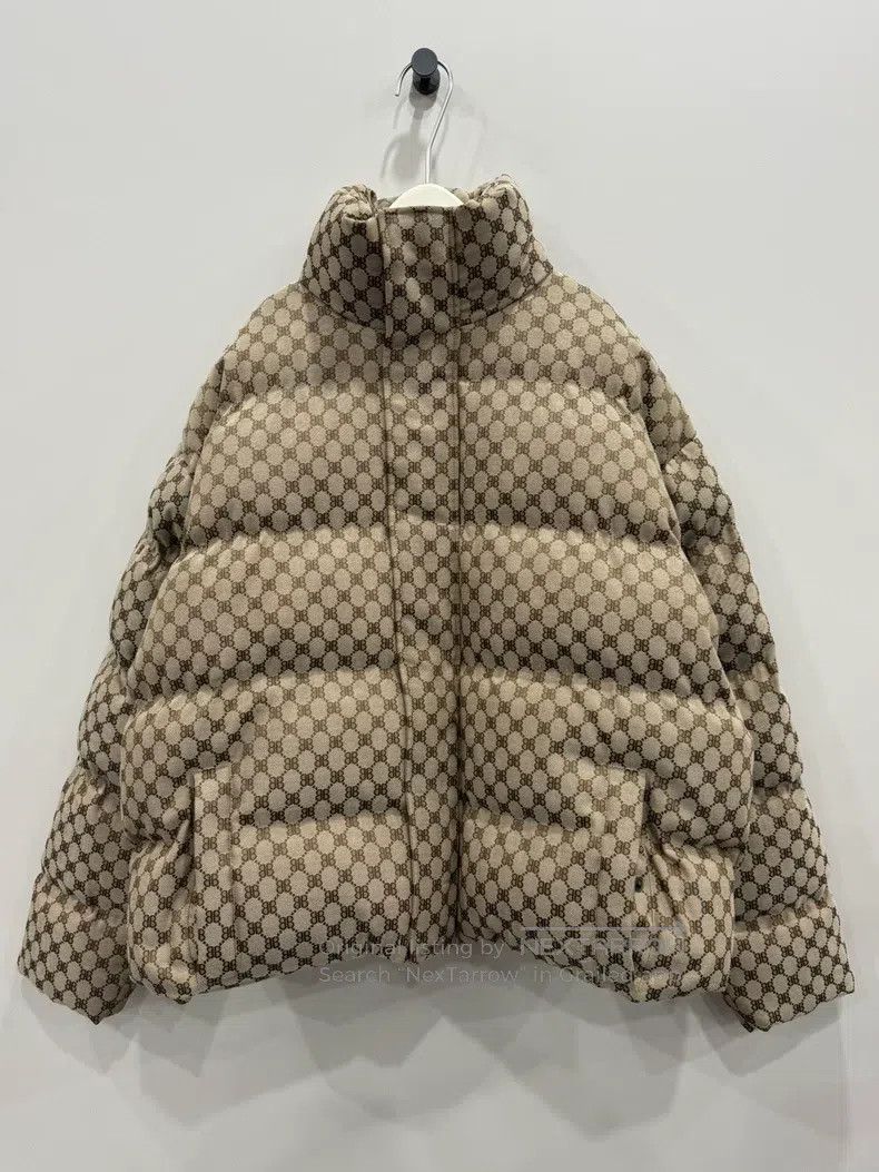 Balenciaga Balenciaga All-over print logo down jacket Size US S / EU 44-46 / 1 - 1 Thumbnail